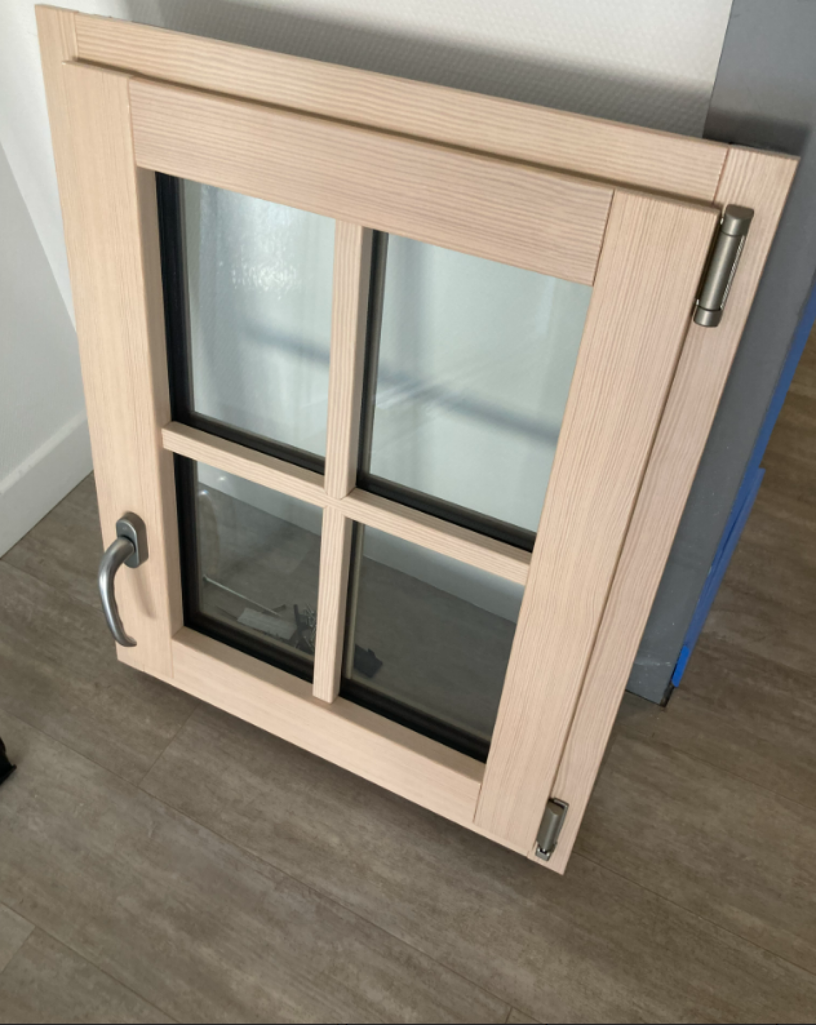 Fenêtre bois alu - 1 vantail Oscillo Battant - MINCO