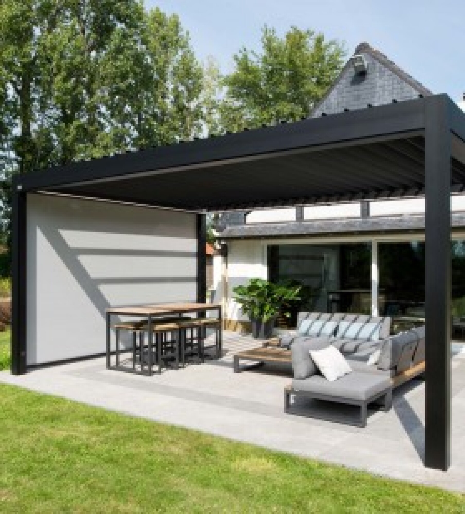 Pergola SO COSY à lames orientables WINSOL
