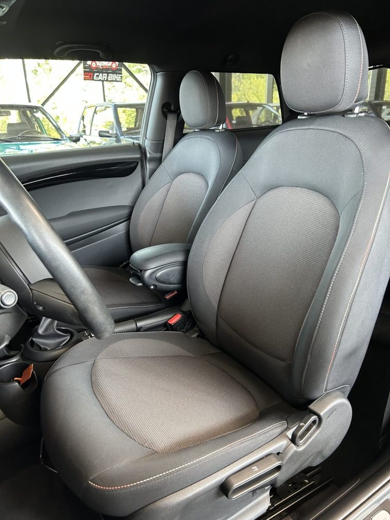 Mini One D 95 ch Blackyard