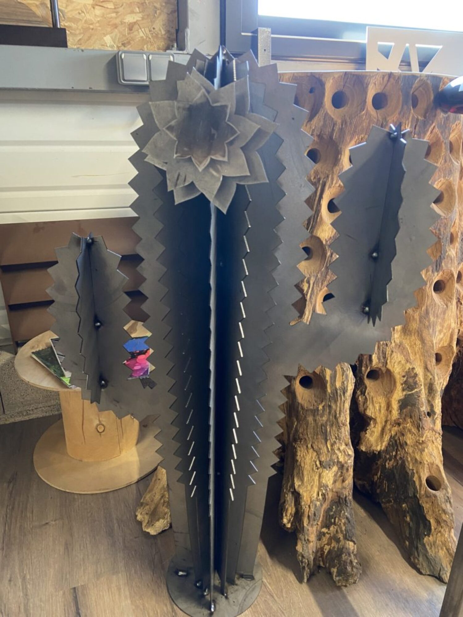 Œuvre d'art métallique, cactus de taille 1 M