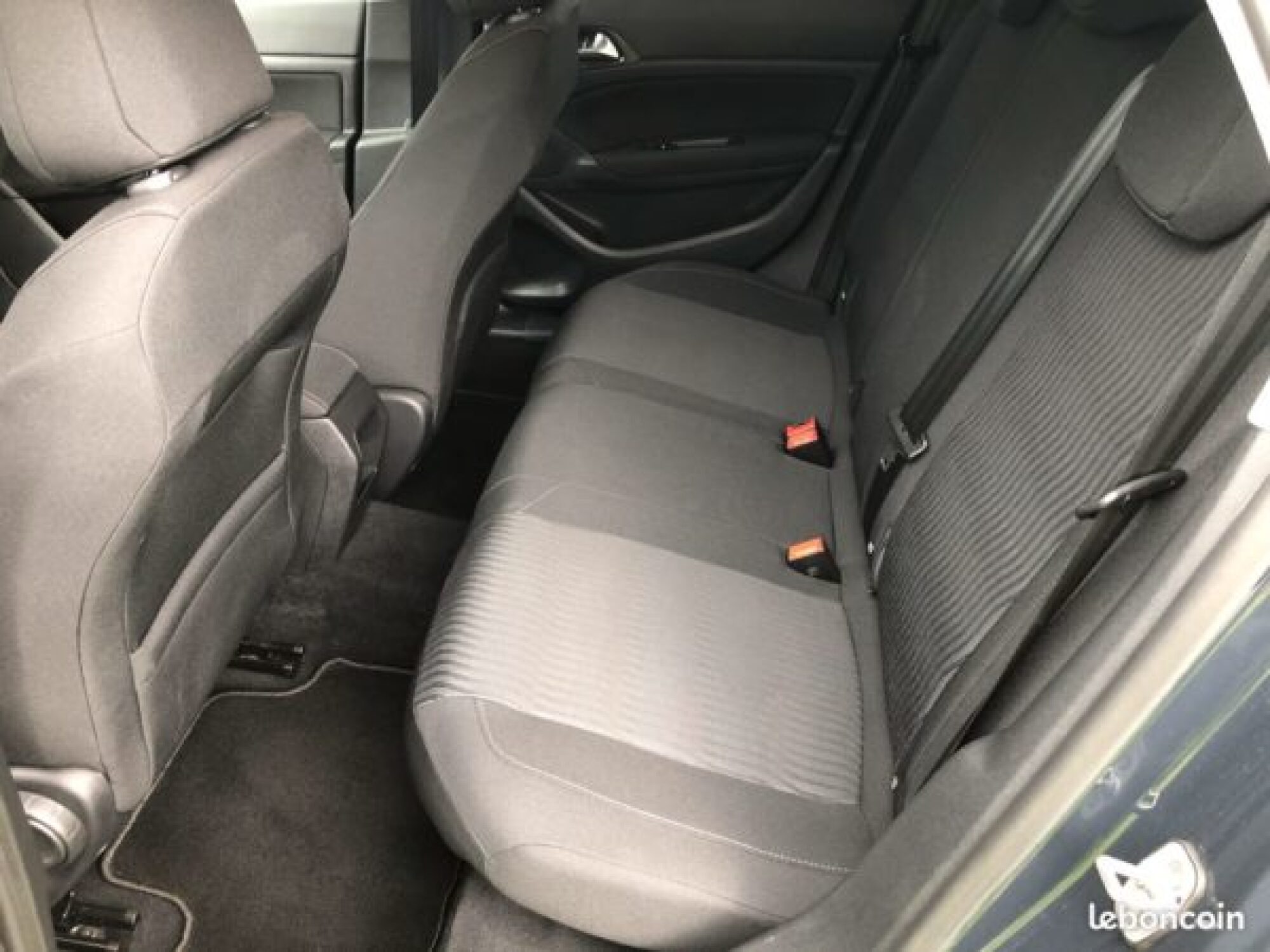 Peugeot 308 SW 1.6L HDI 120 CV active + options