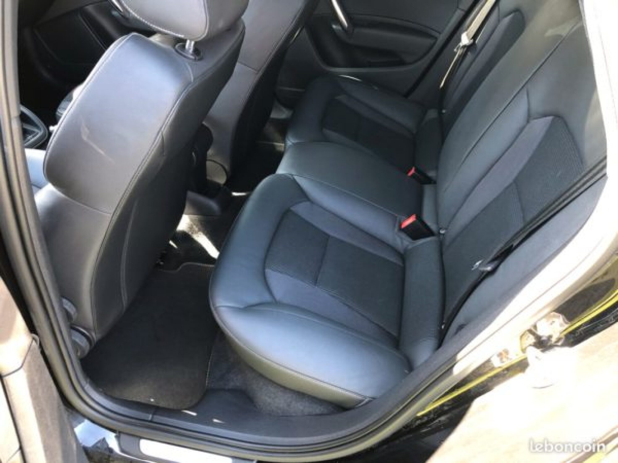 AUDI A1 2.0 L TDI 143 CV S-LINE