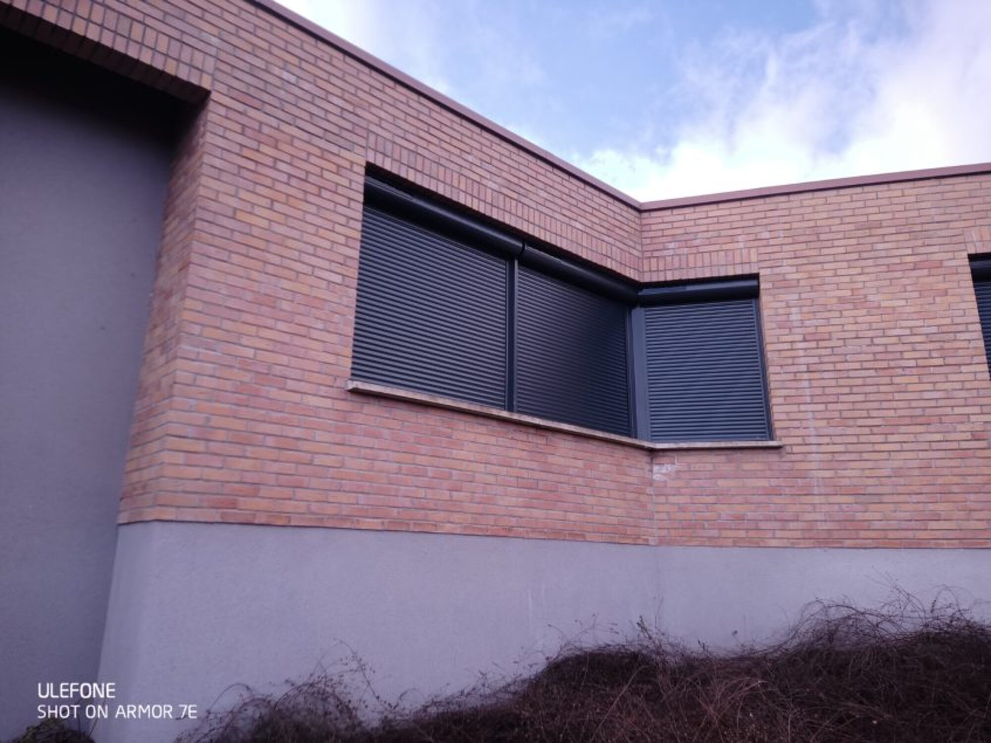 Volets roulants (manuel ou motorisé)