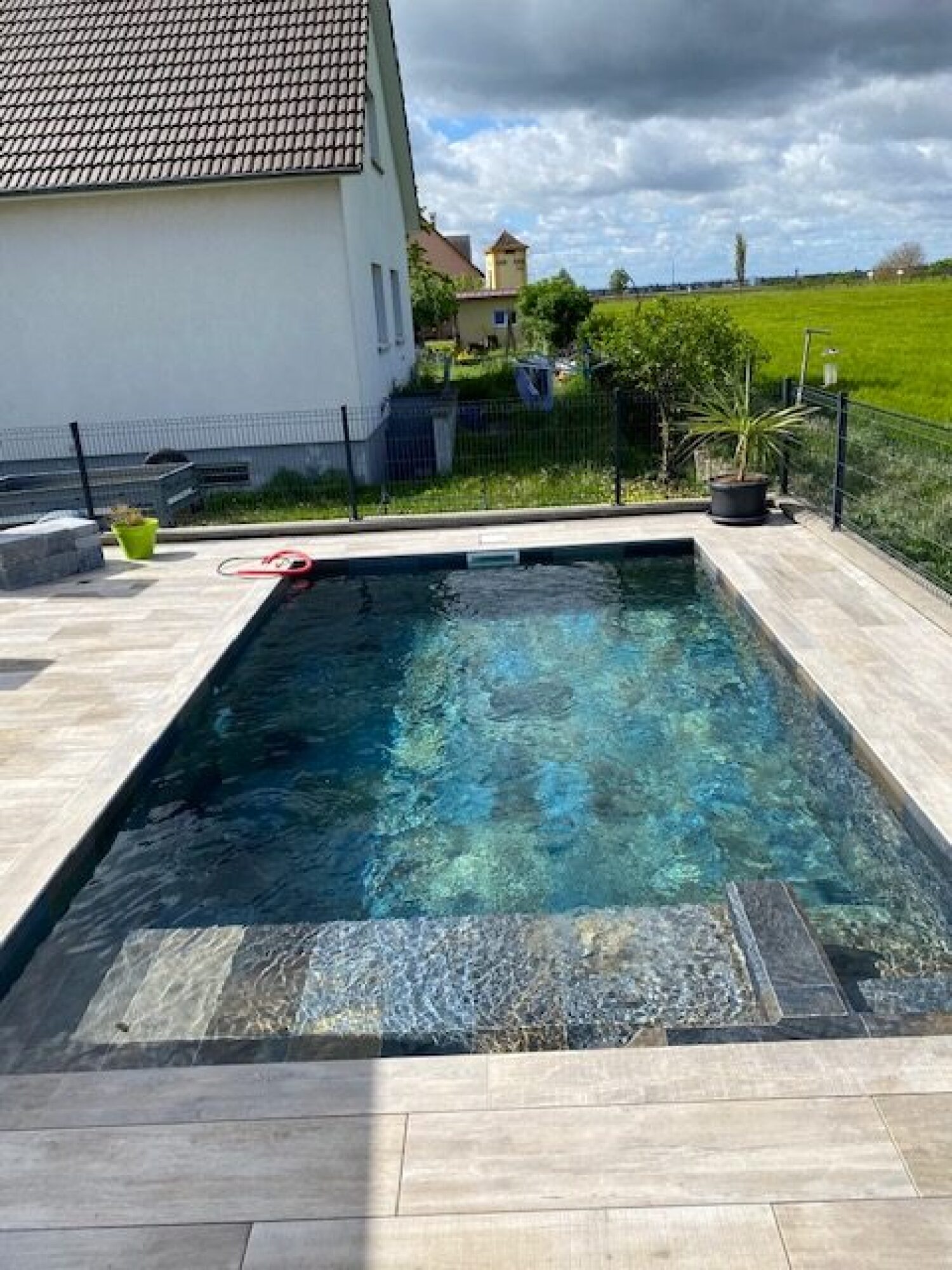 Carrelage de la piscine