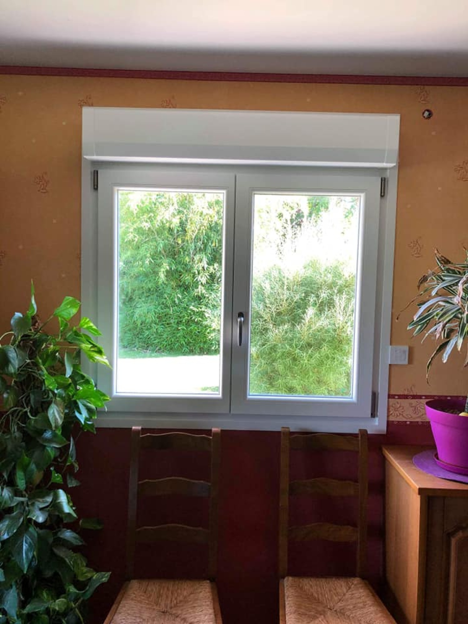 Fenêtre PVC monobloc manuel