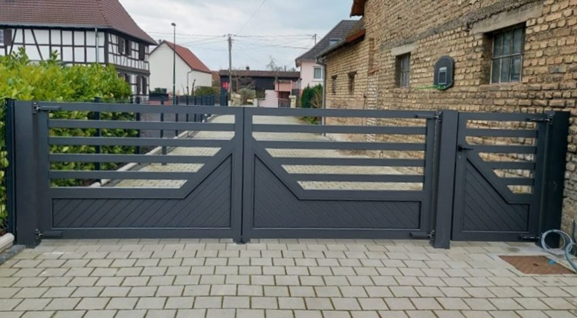 Fourniture et pose portail aluminium