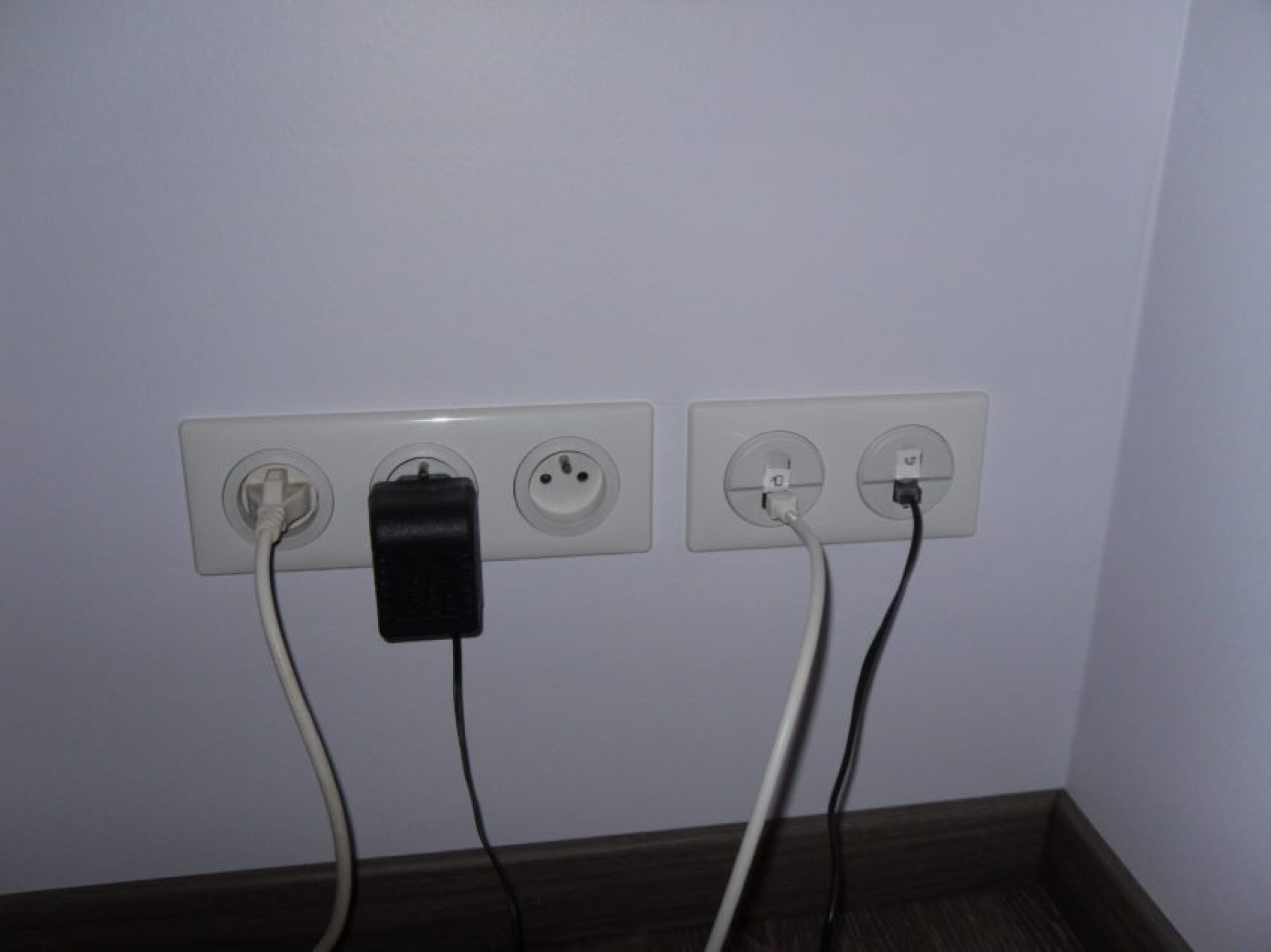 Fourniture et pose prises électriques