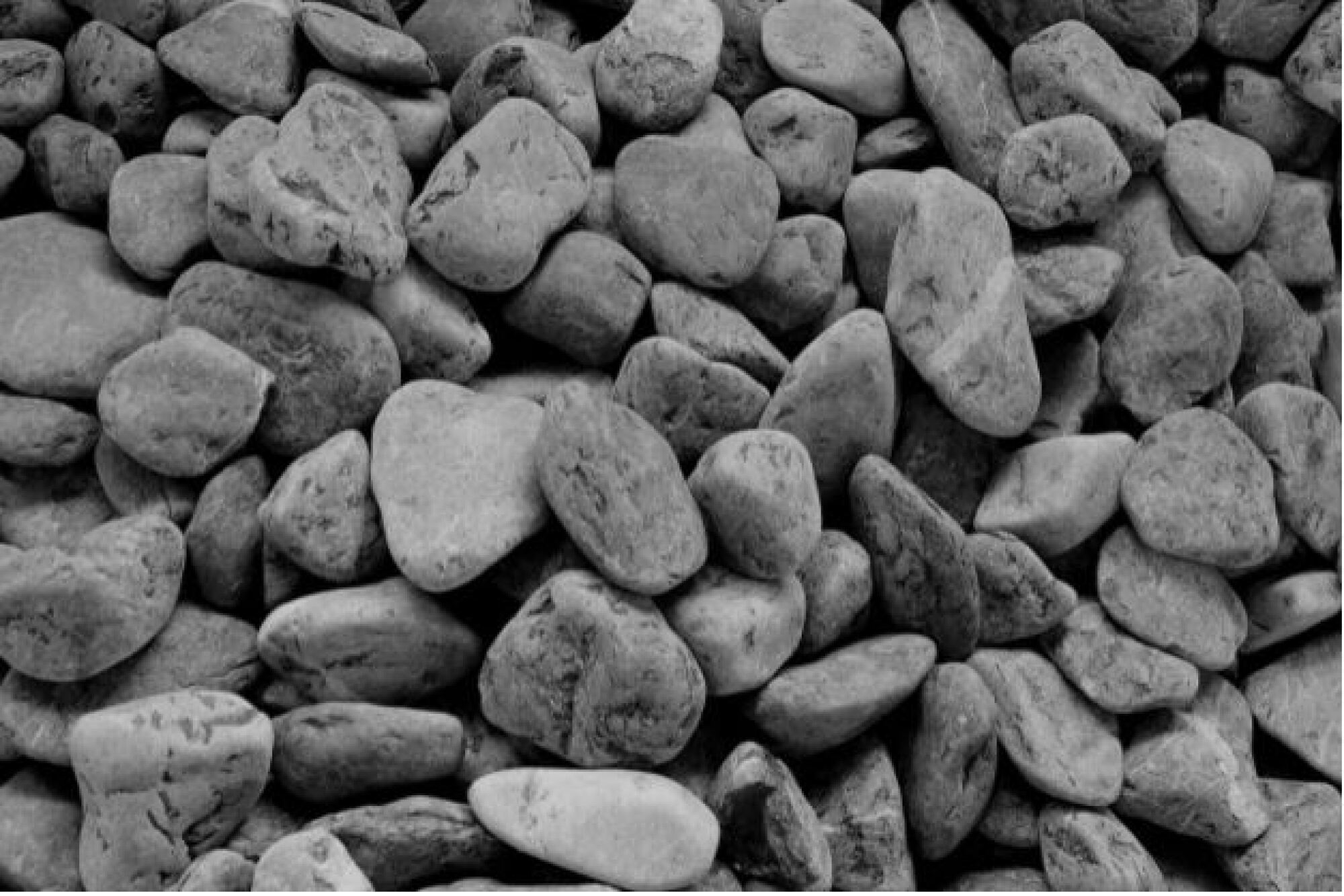 Paillage minéral : galets noirs calibre 40/60