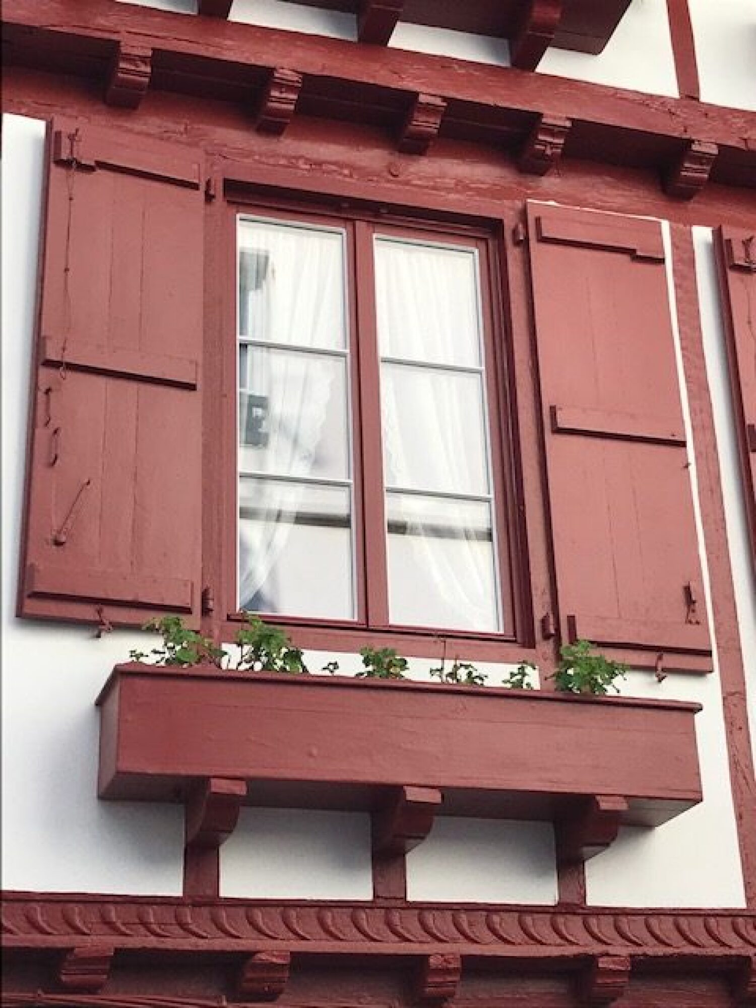 Pose de fenêtre bois sur mesure