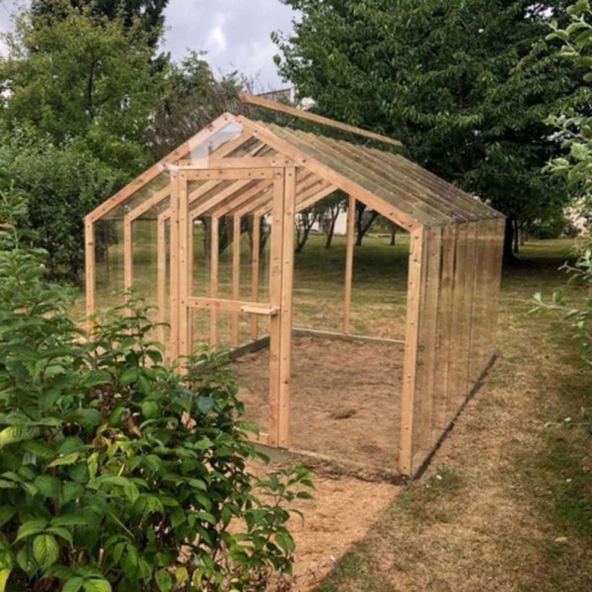 Serre de jardin en bois cléophée 10m² dans le Var