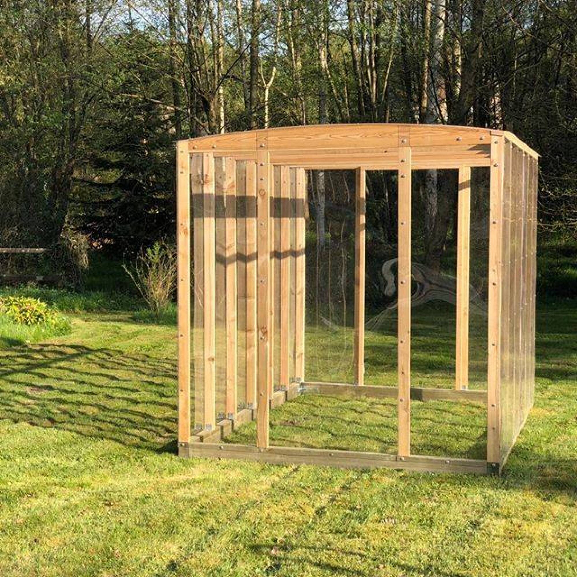 Serre de jardin en bois Ulysse 6m² dans le Var