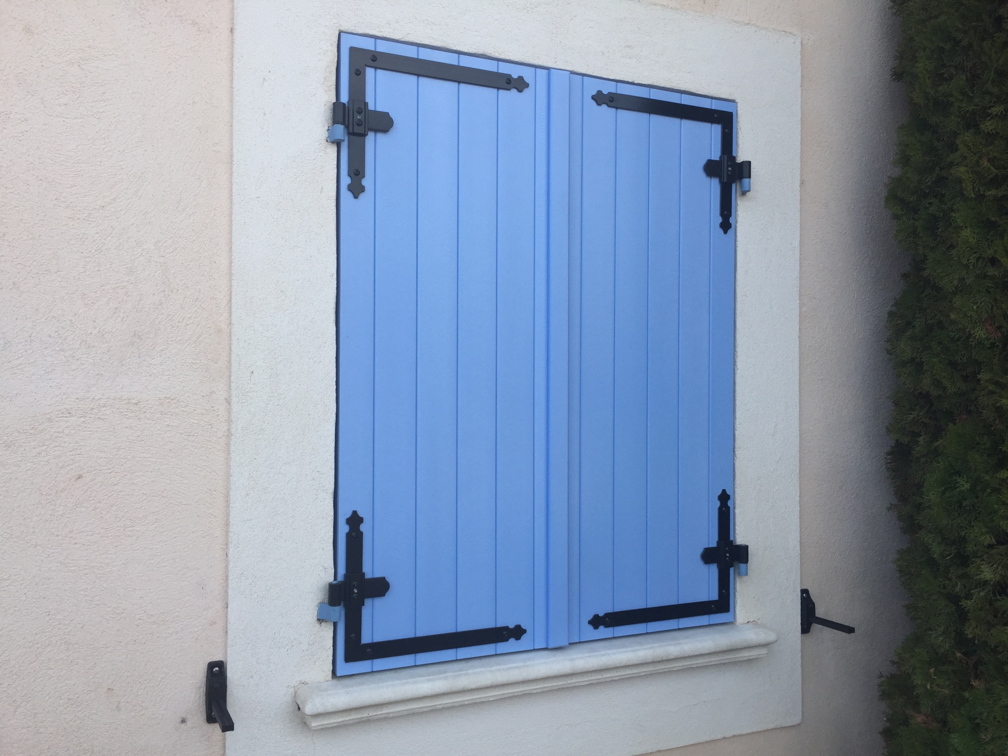 Volet battant composite