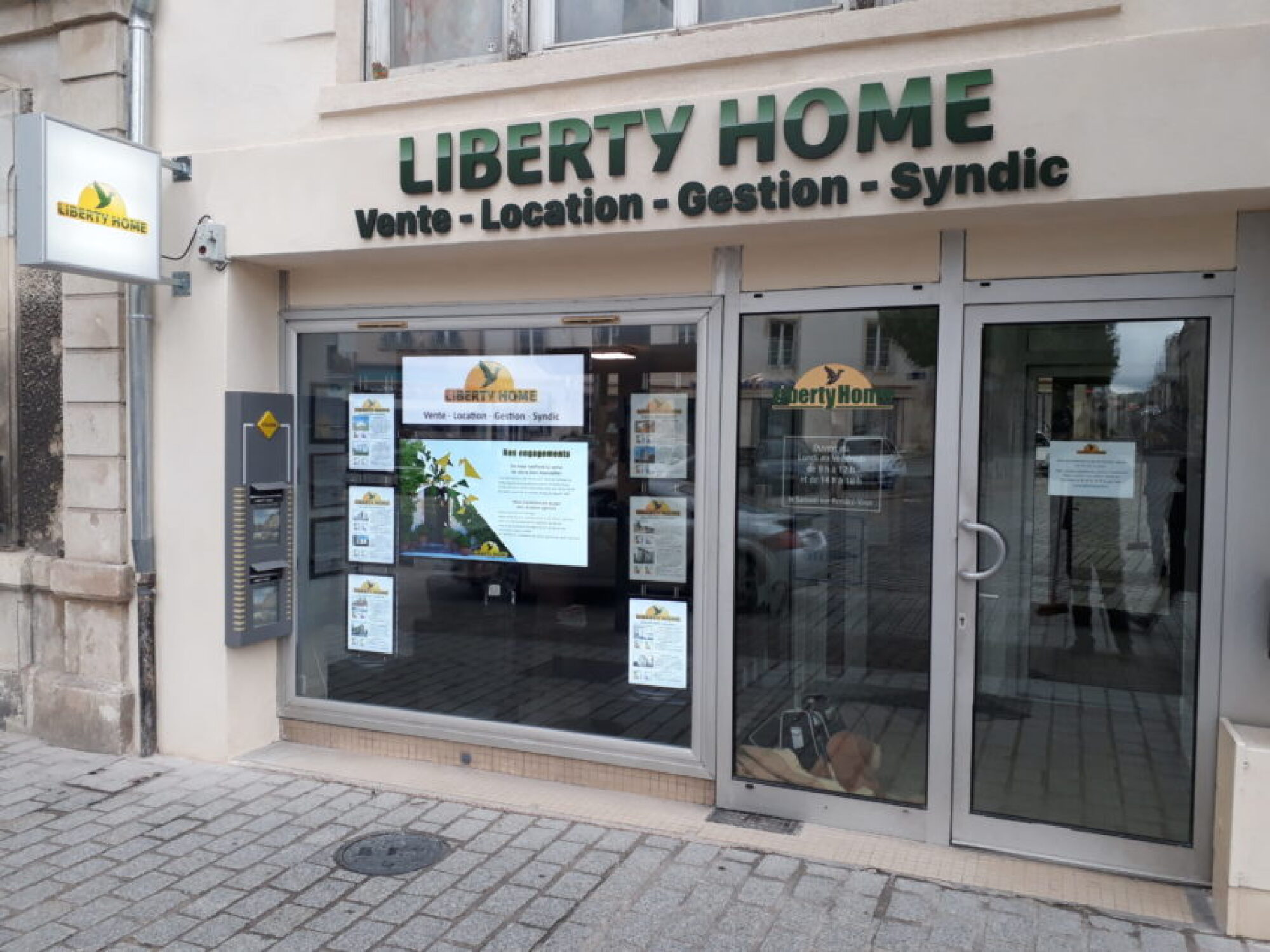 Enseigne non lumineuse