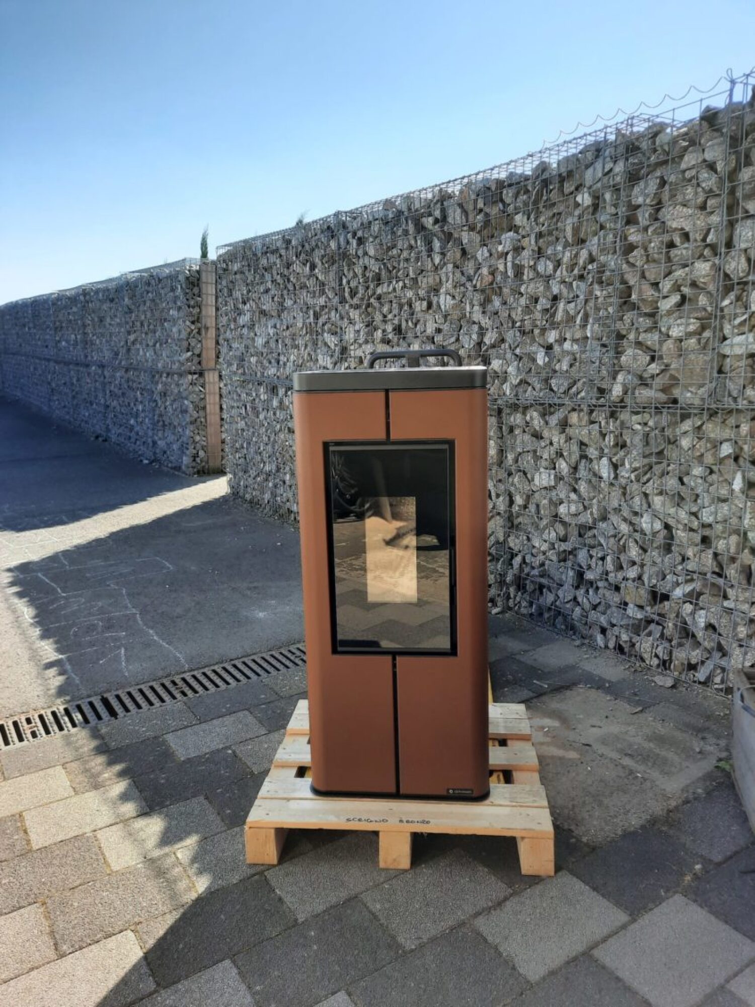 Fourniture et pose de poêle à granulé CS thermos Scrigno