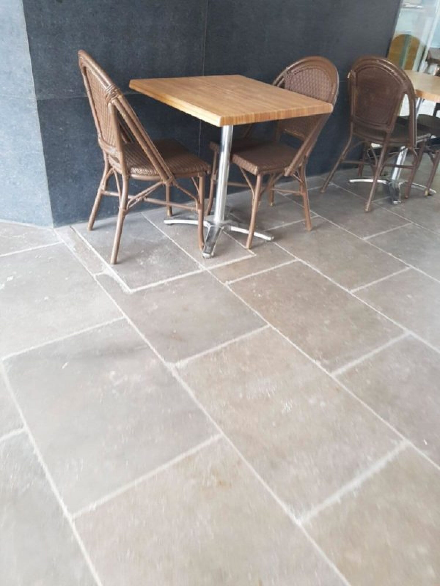 Pierre naturelle , Dalle Tèbe intérieur