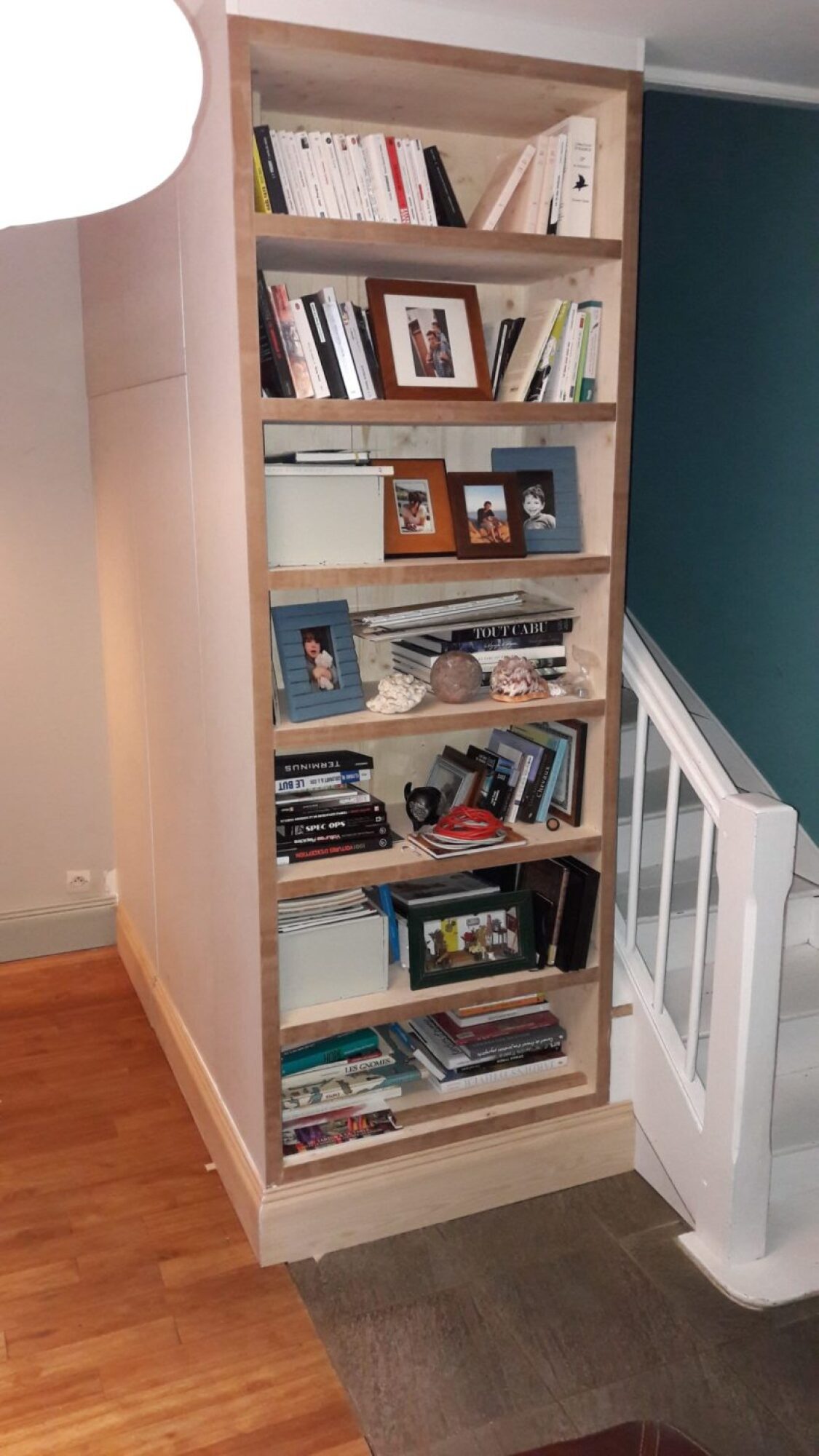 Création, fabrication et installation - Agencement sous escaliers