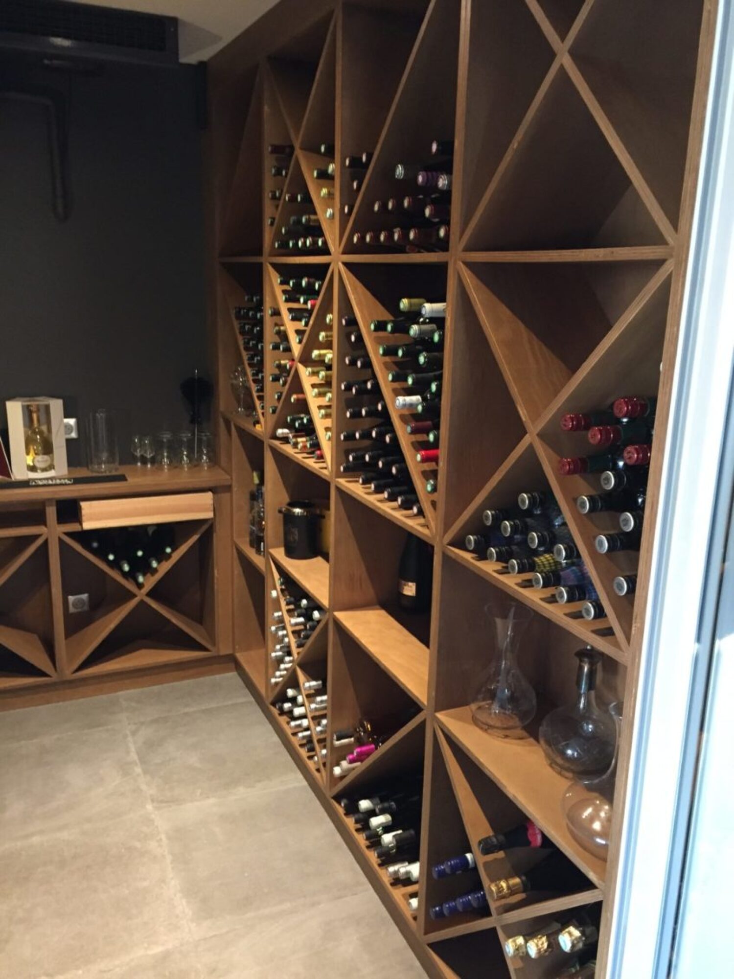 Fabrication cave à vin sur mesure