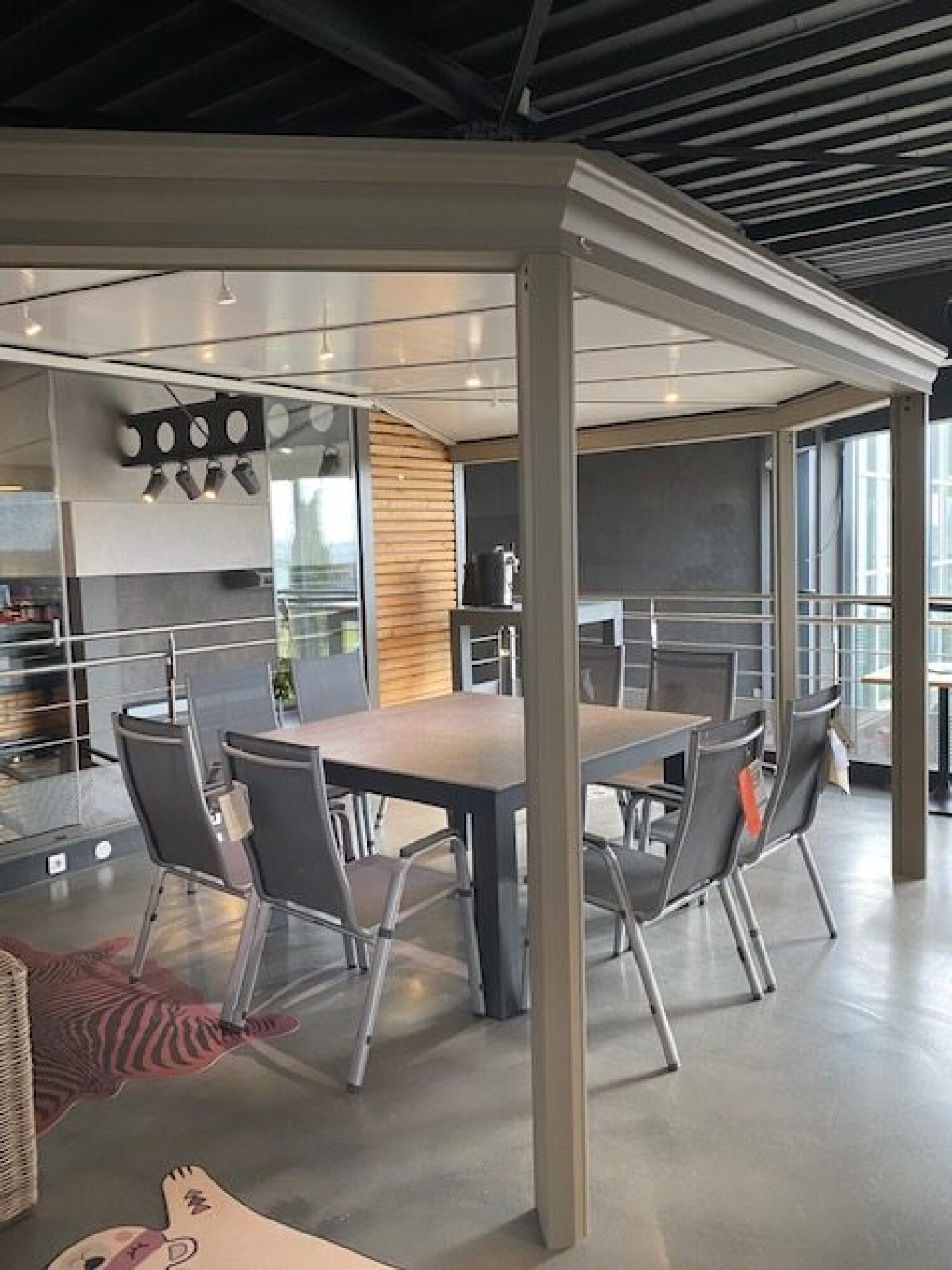 Pergolas à pans coupés