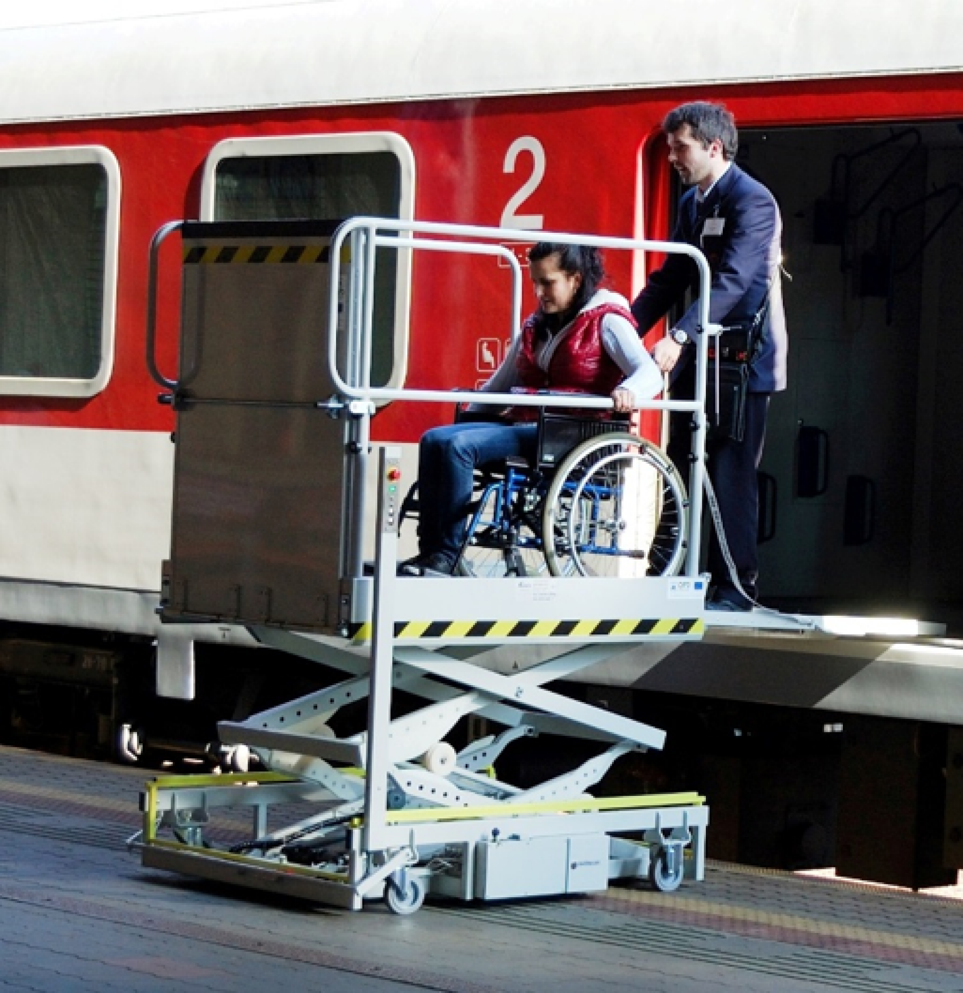 Plateforme élévatrice oblique - escalier tournant