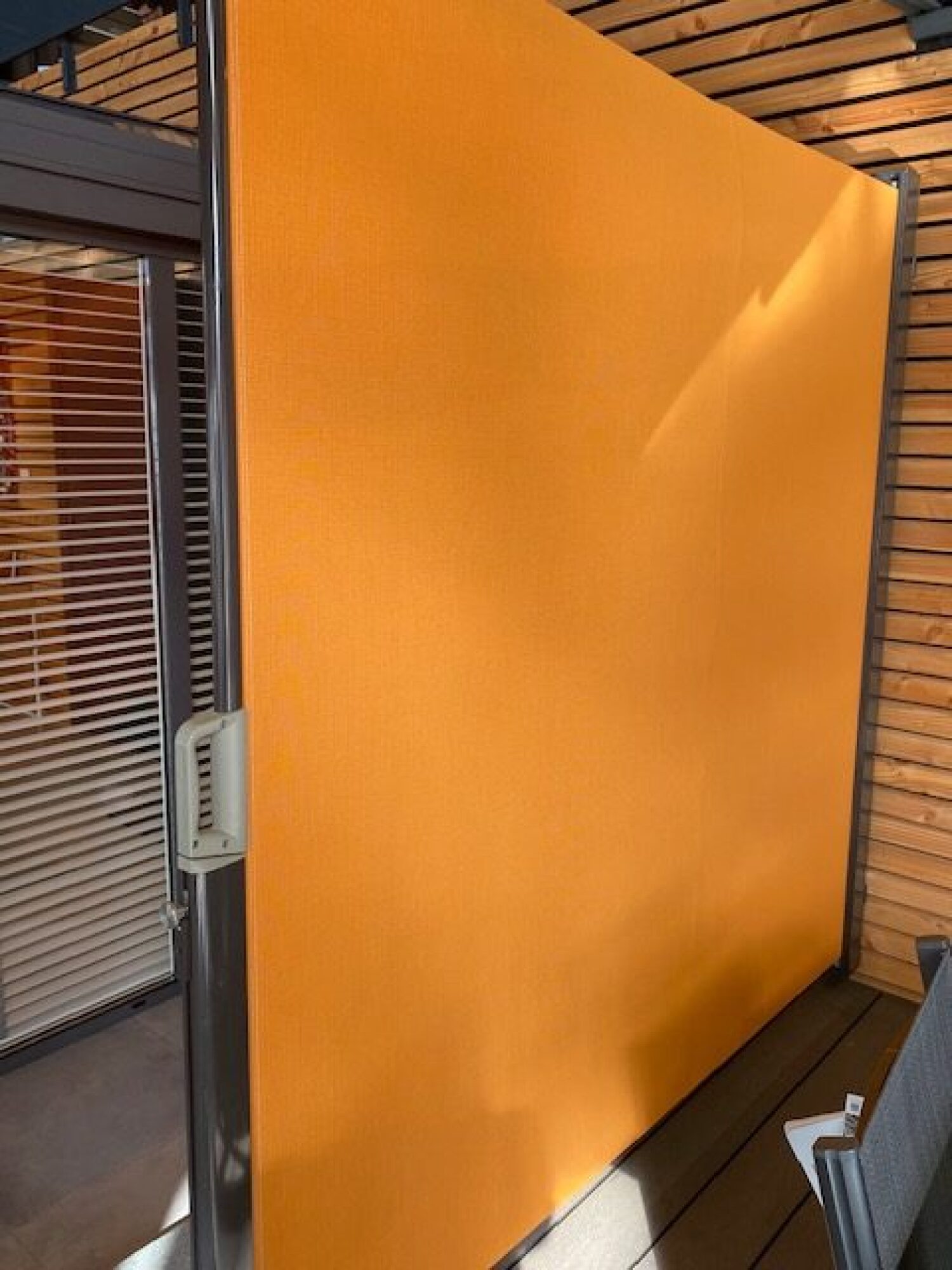 Store à tirage latéral avec MOBIL’FIX 3.5M