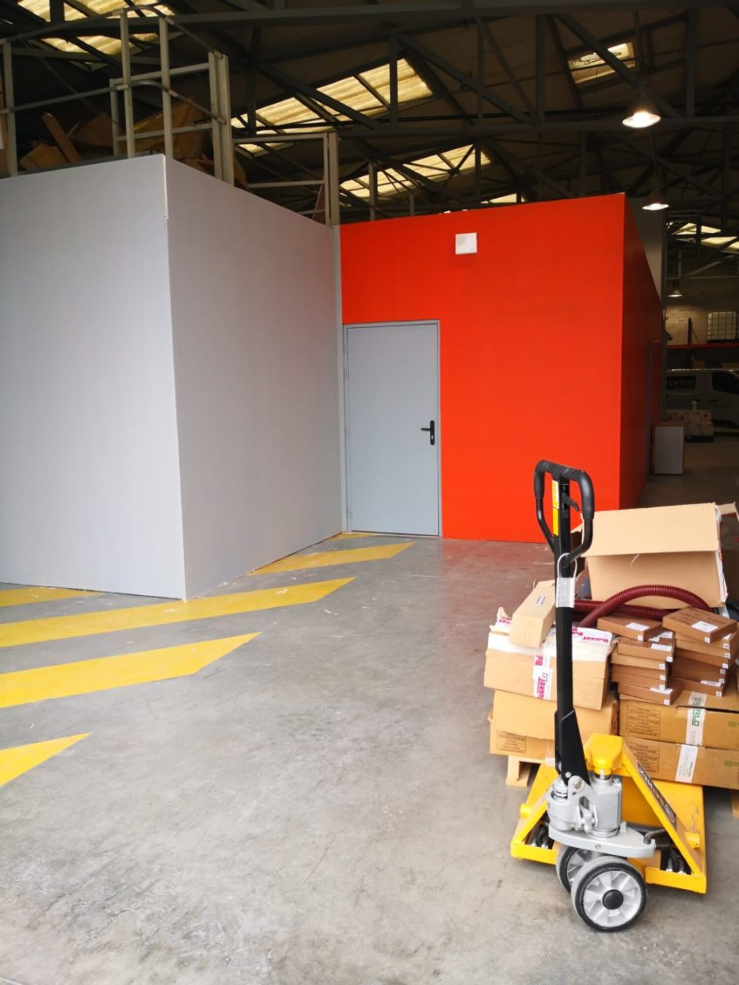 Travaux de Peinture murale pour Magasin / Commerce