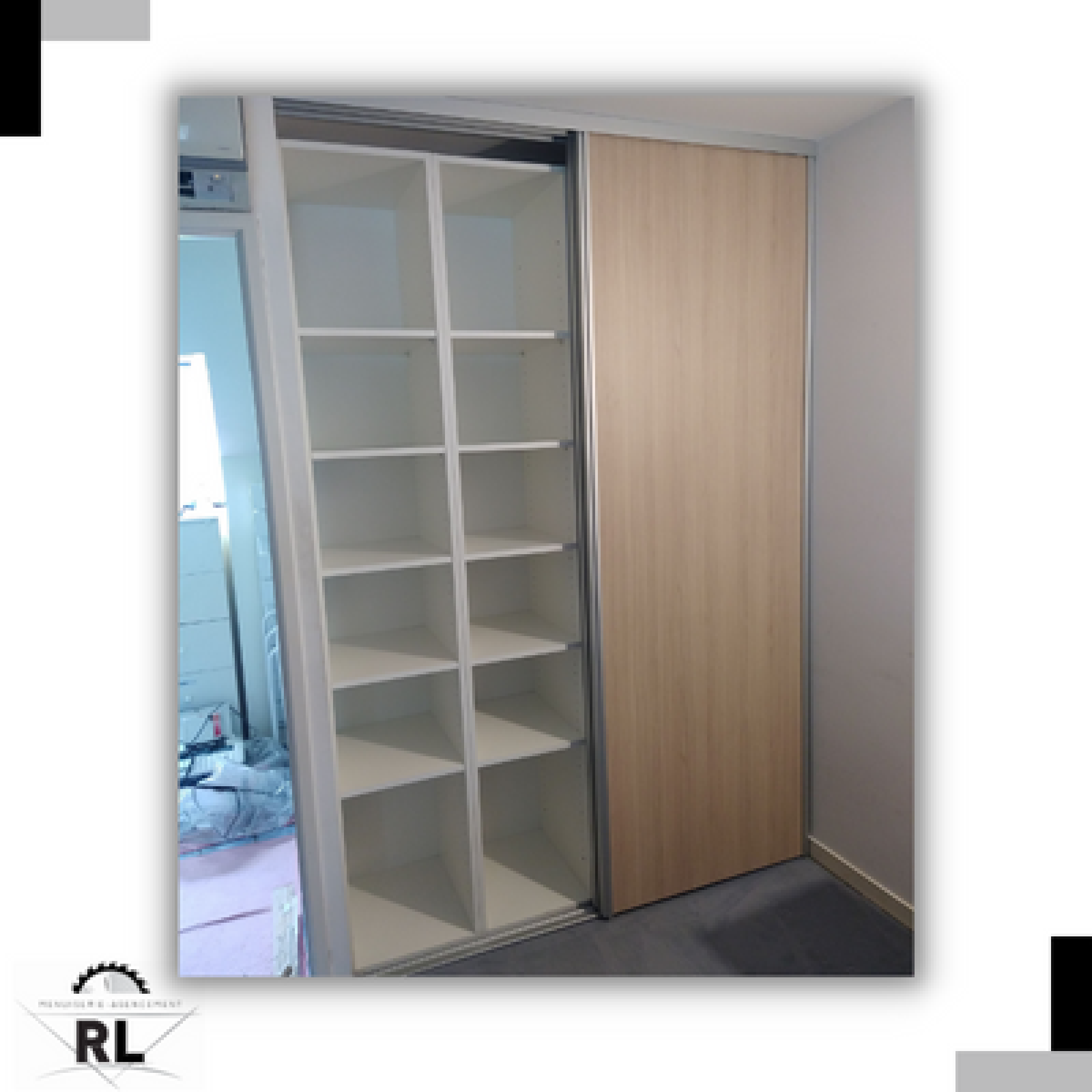 Fabrication et pose dressing avec portes coulissantes