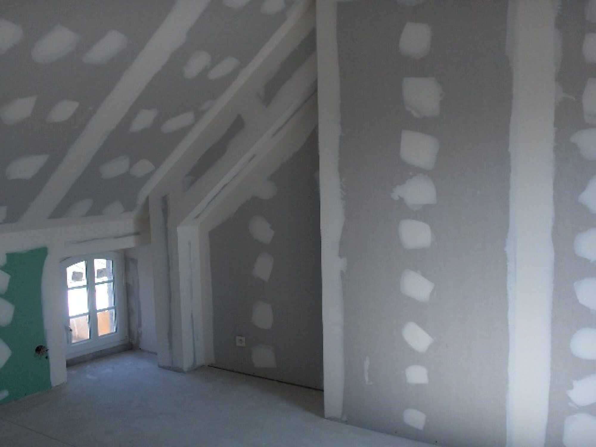 Installation plaque de plâtre BA13