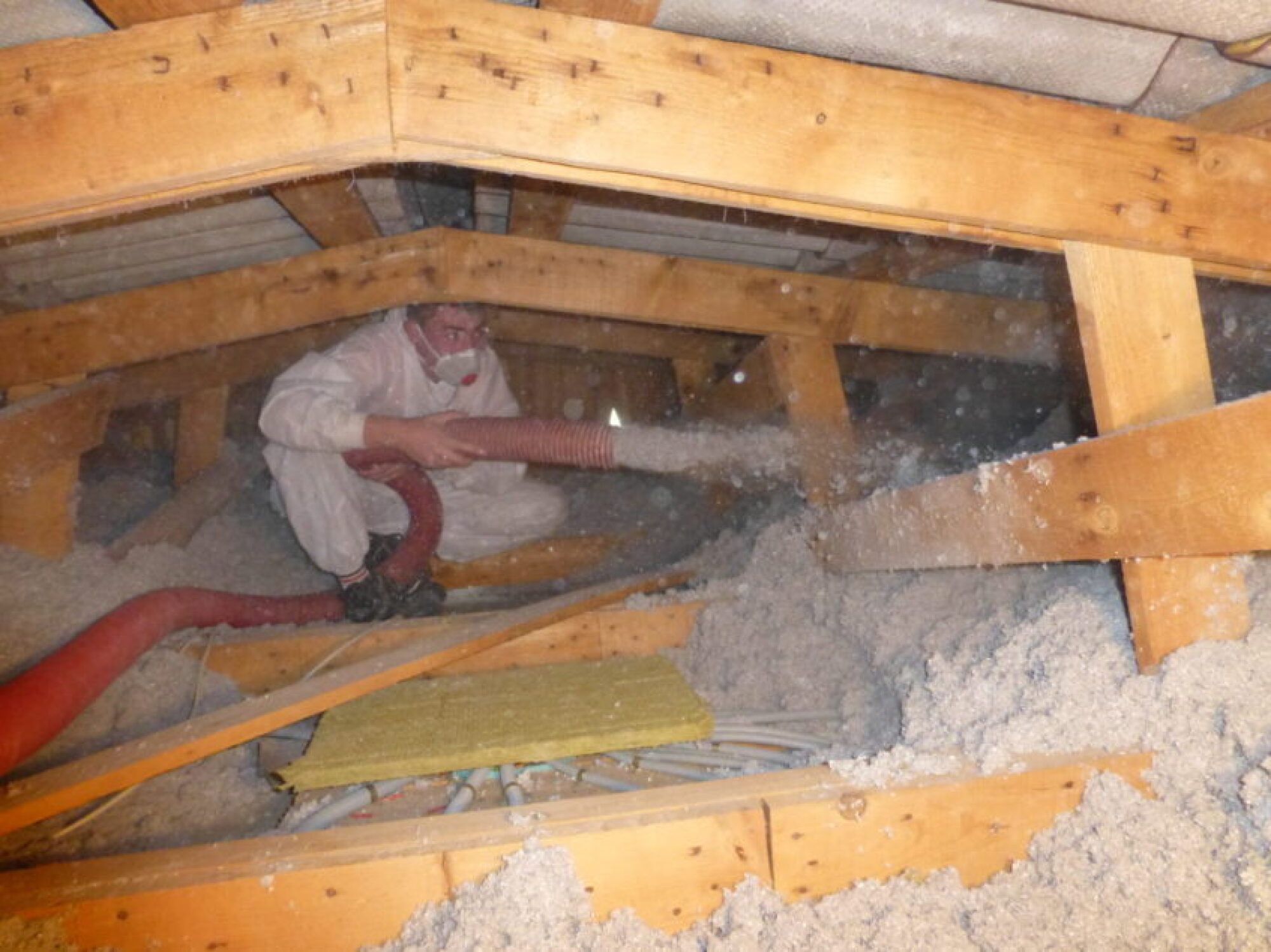 Isolation des combles par soufflage