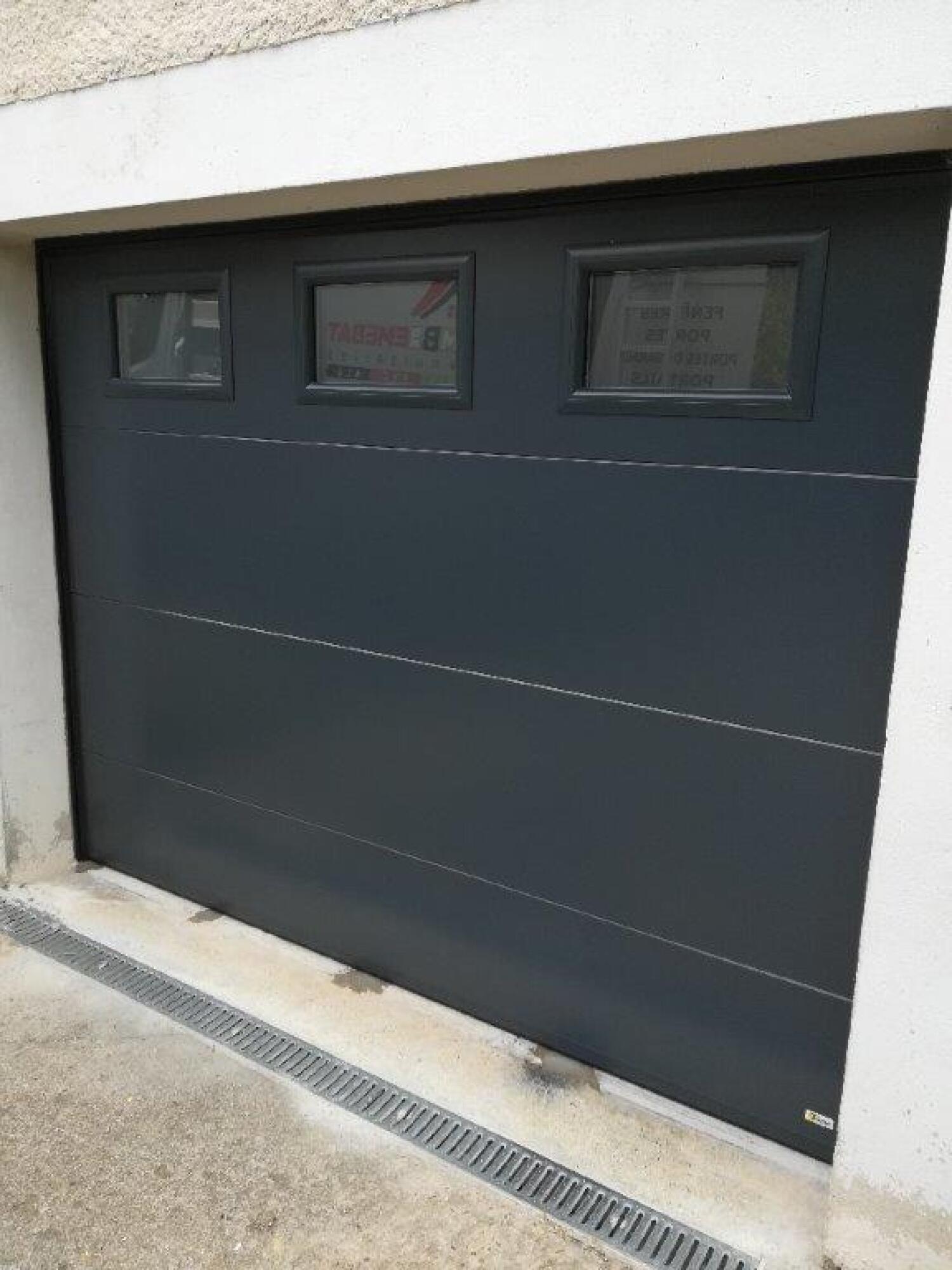 Porte de garage sectionnelle