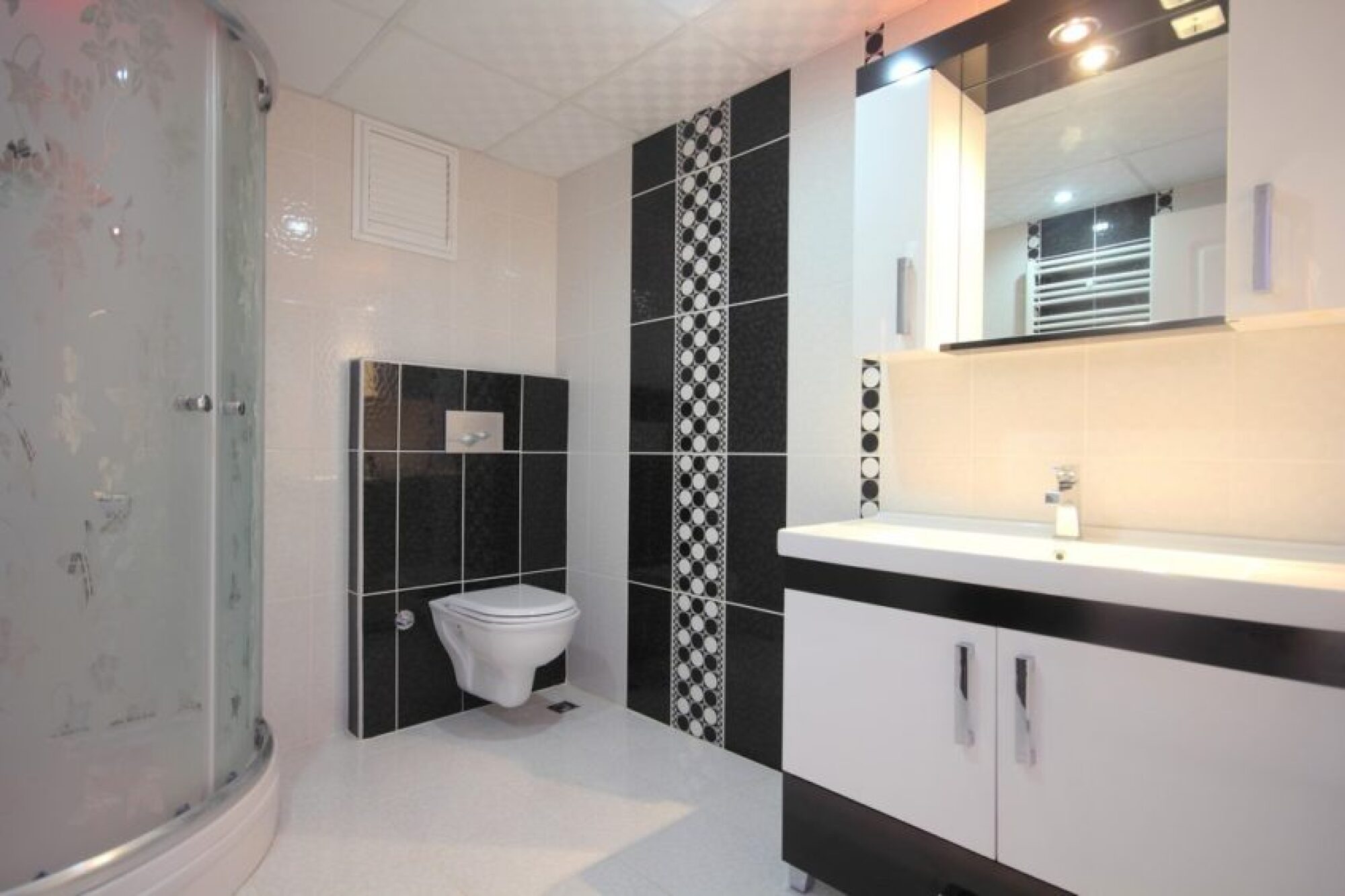 Fourniture et pose de WC suspendu, type bati Support GEBERIT