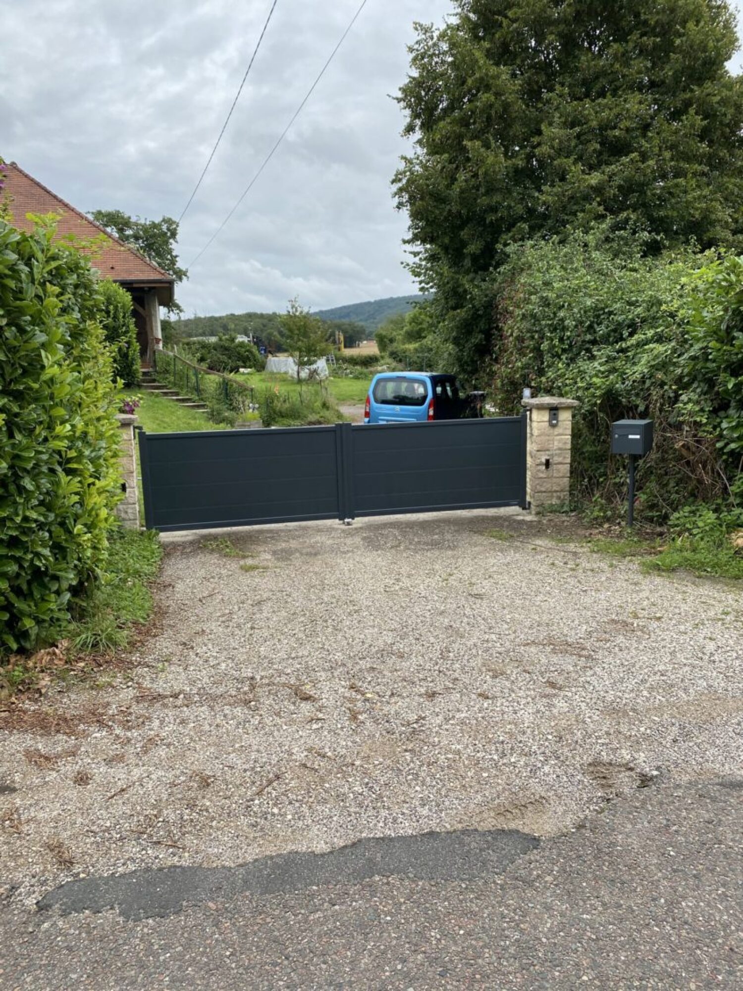 Pose et fourniture de portail extérieur