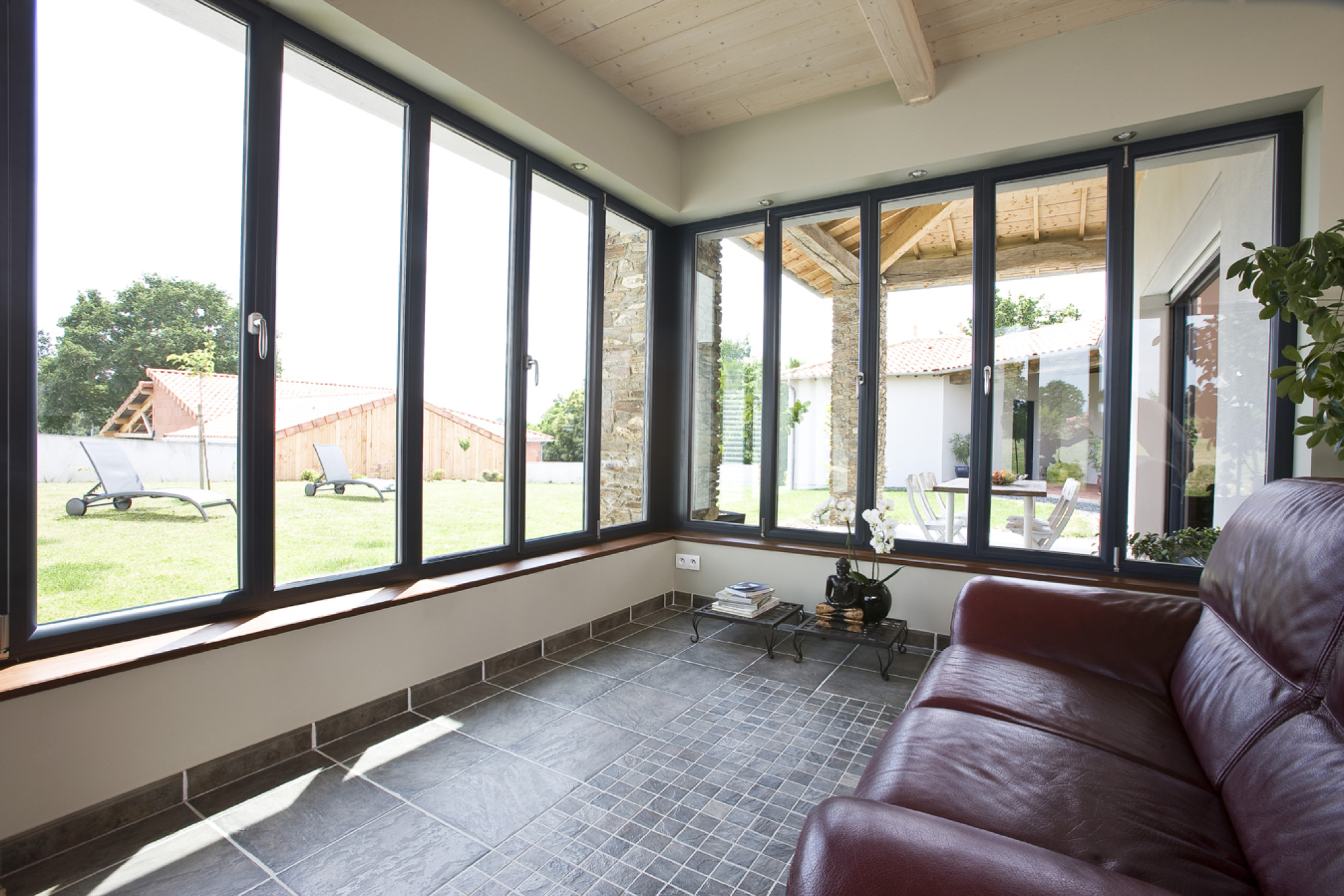 Installation de fenêtres PVC alu bois ou mixte