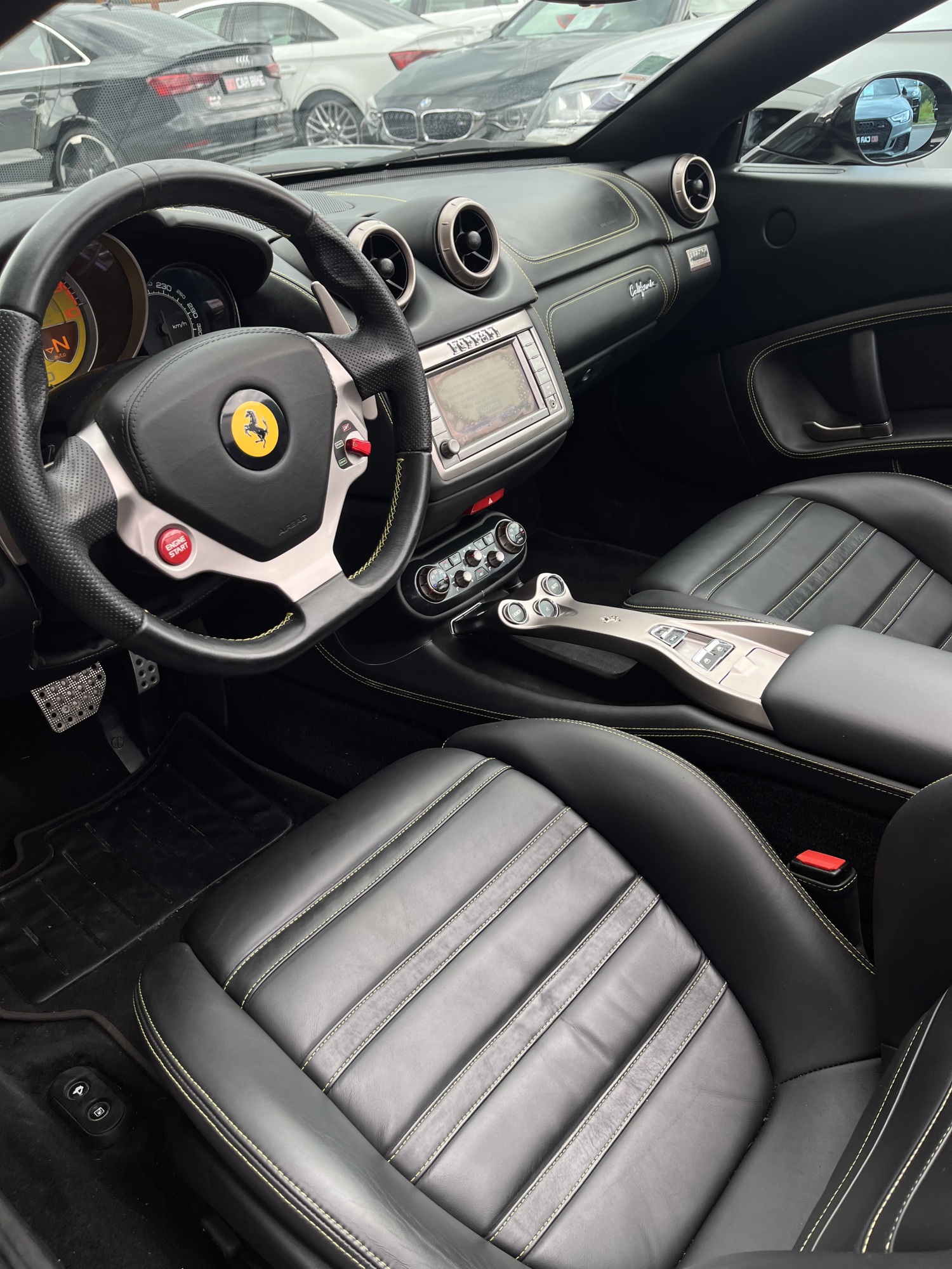 California 4.3 460 ch BVA Ceramique Xenon GPS Echappement 19P