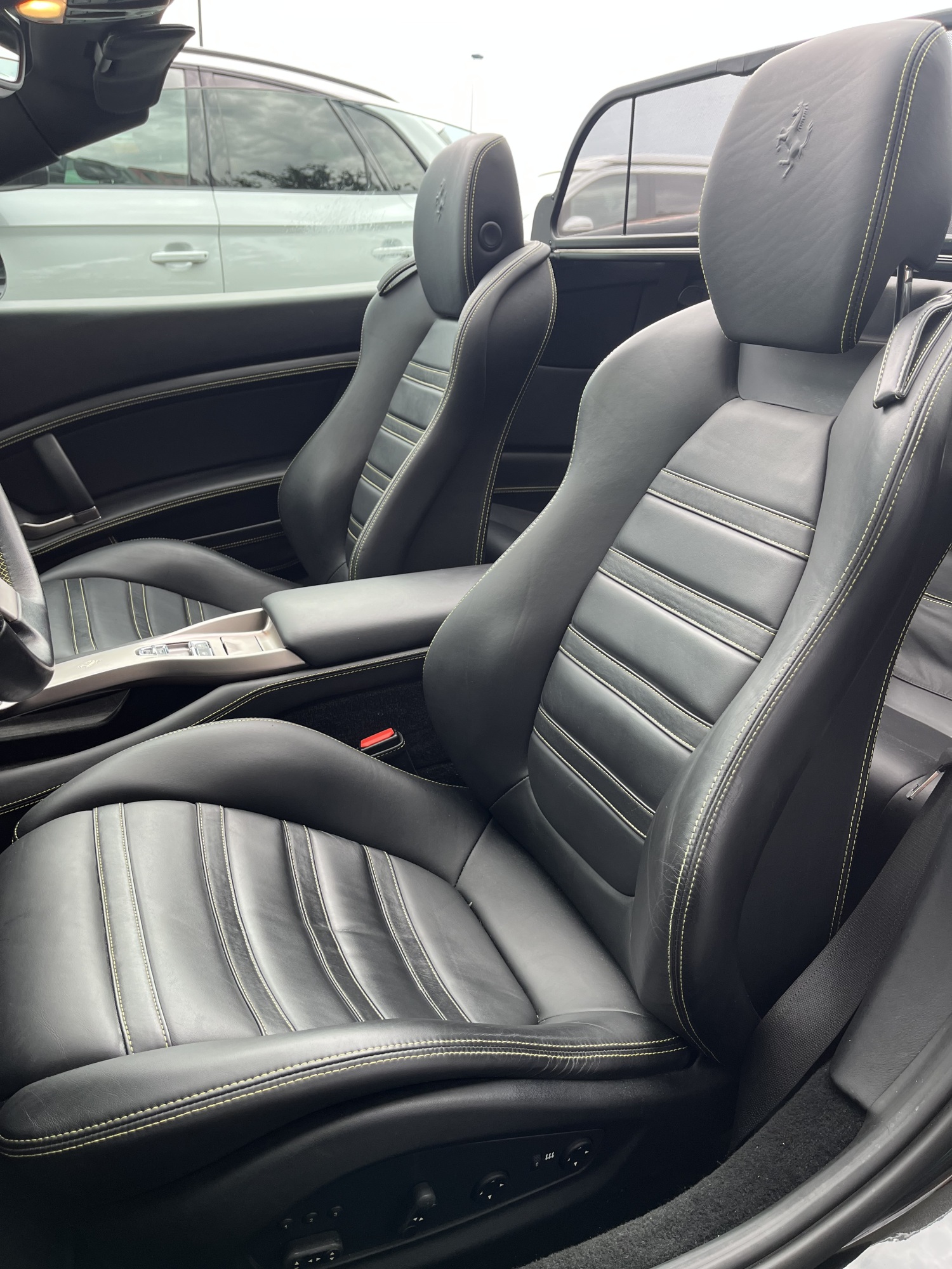 California 4.3 460 ch BVA Ceramique Xenon GPS Echappement 19P