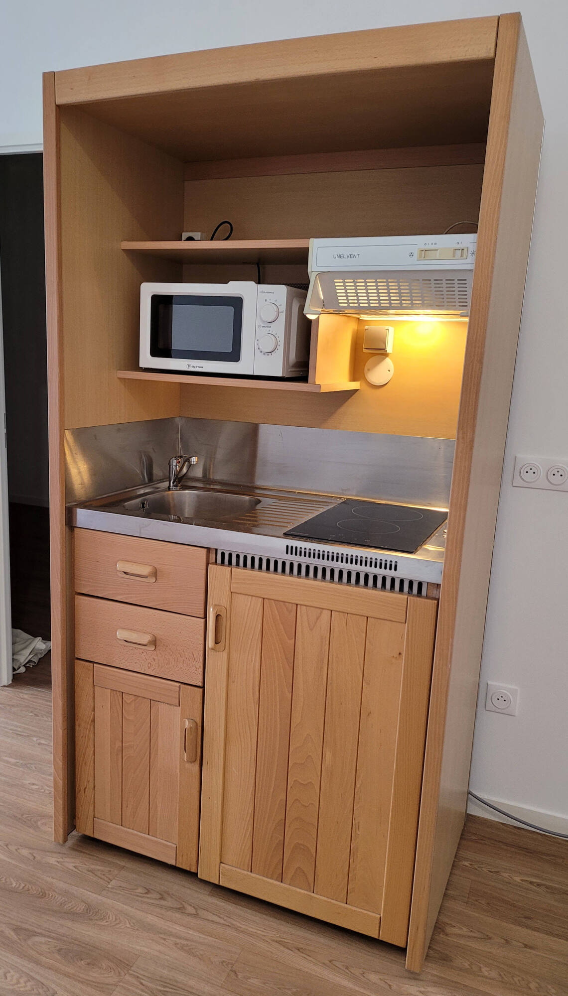 Cuisinettes bois reconditionnées