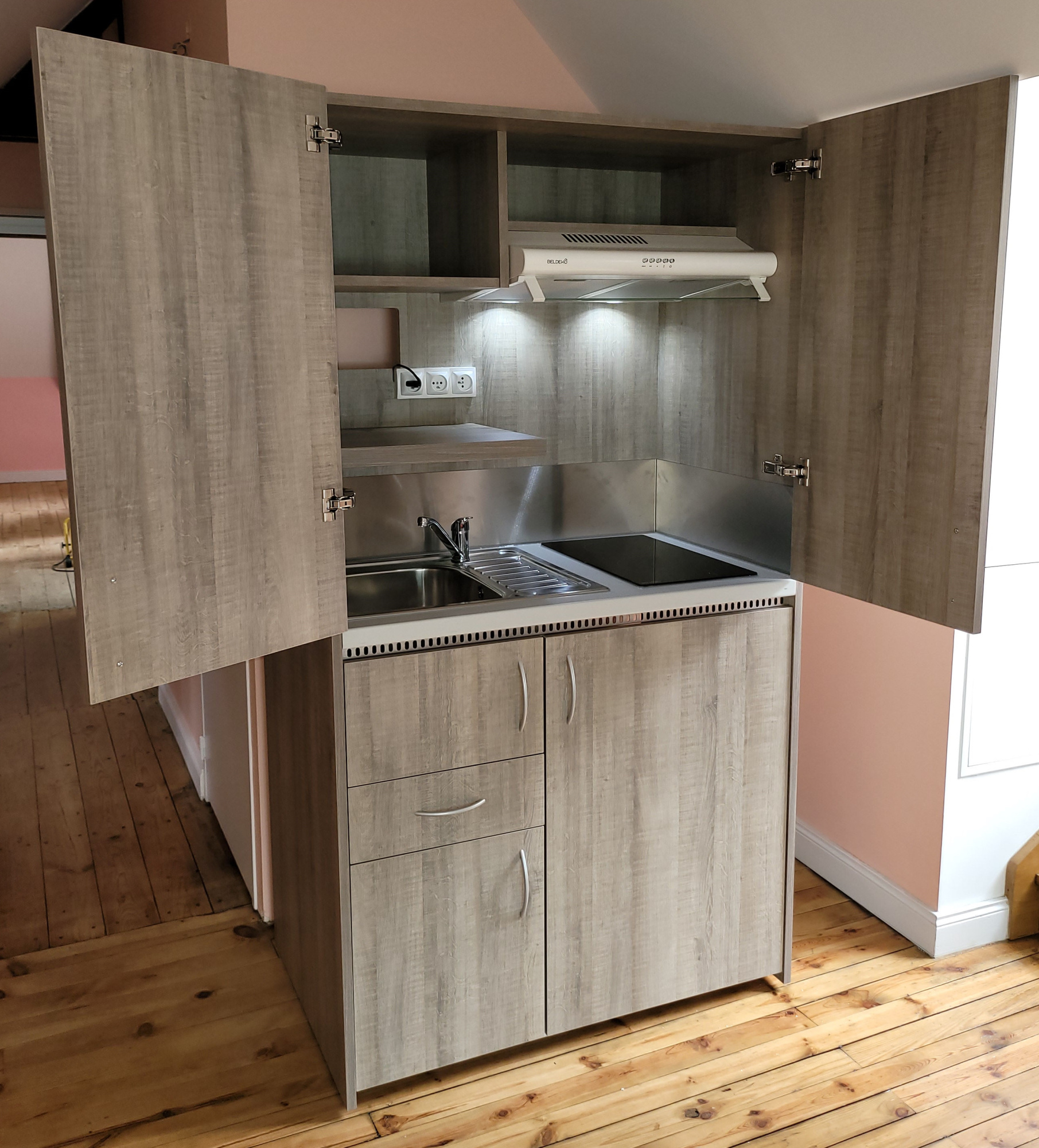 Cuisinette bois type armoire