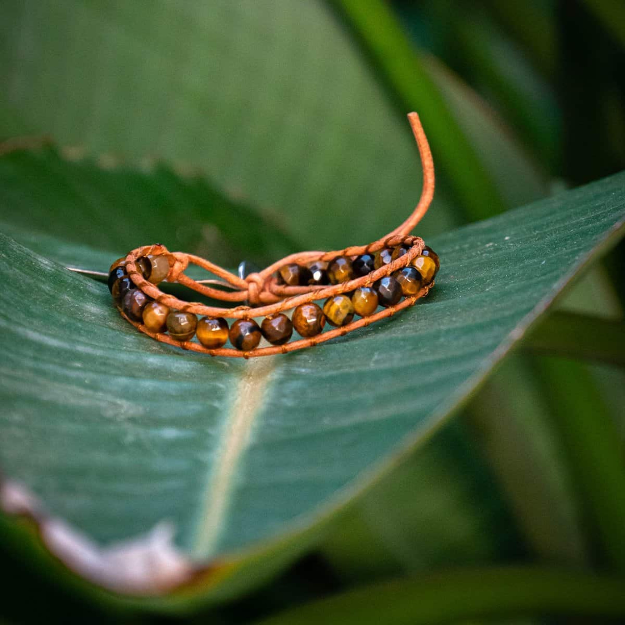 Bracelet Facelia en pierres Oeil de tigre et cuir véritable