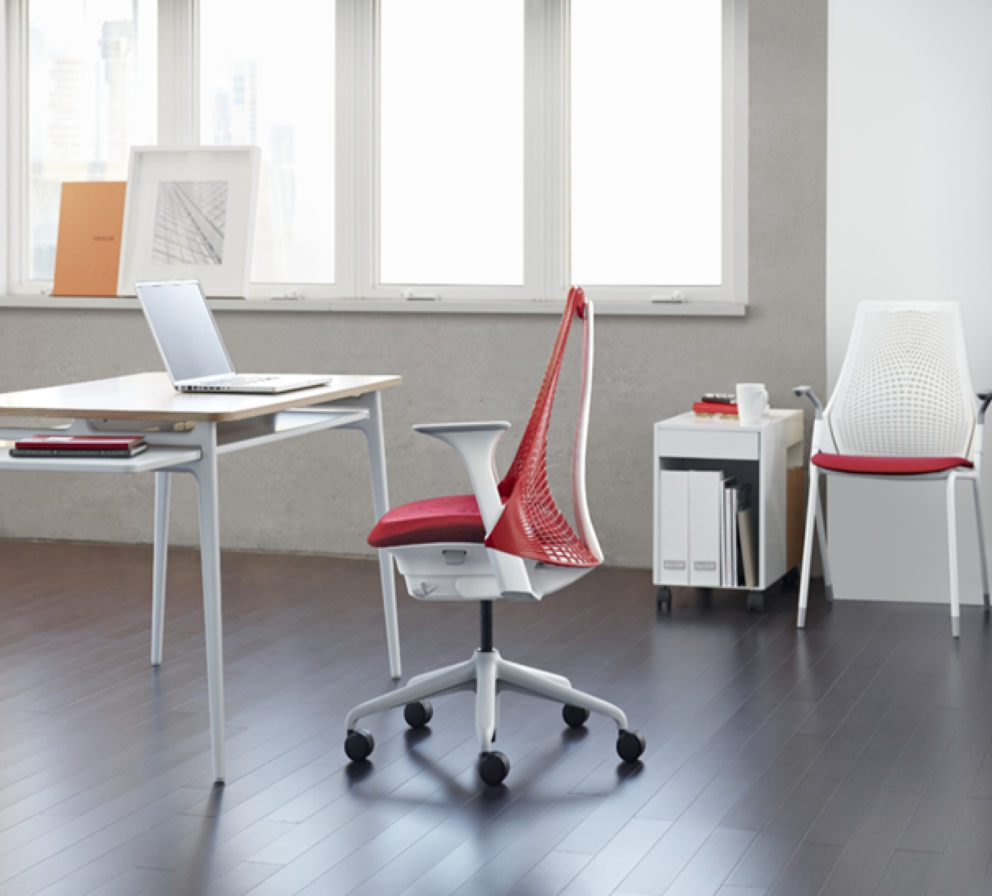 Fauteuil SAYL Herman Miller dossier rouge assise rouge (Belize)