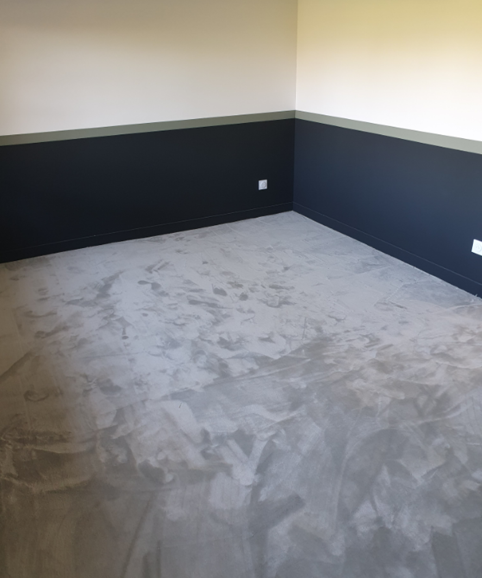 Pose d'un revêtement de sol moquette