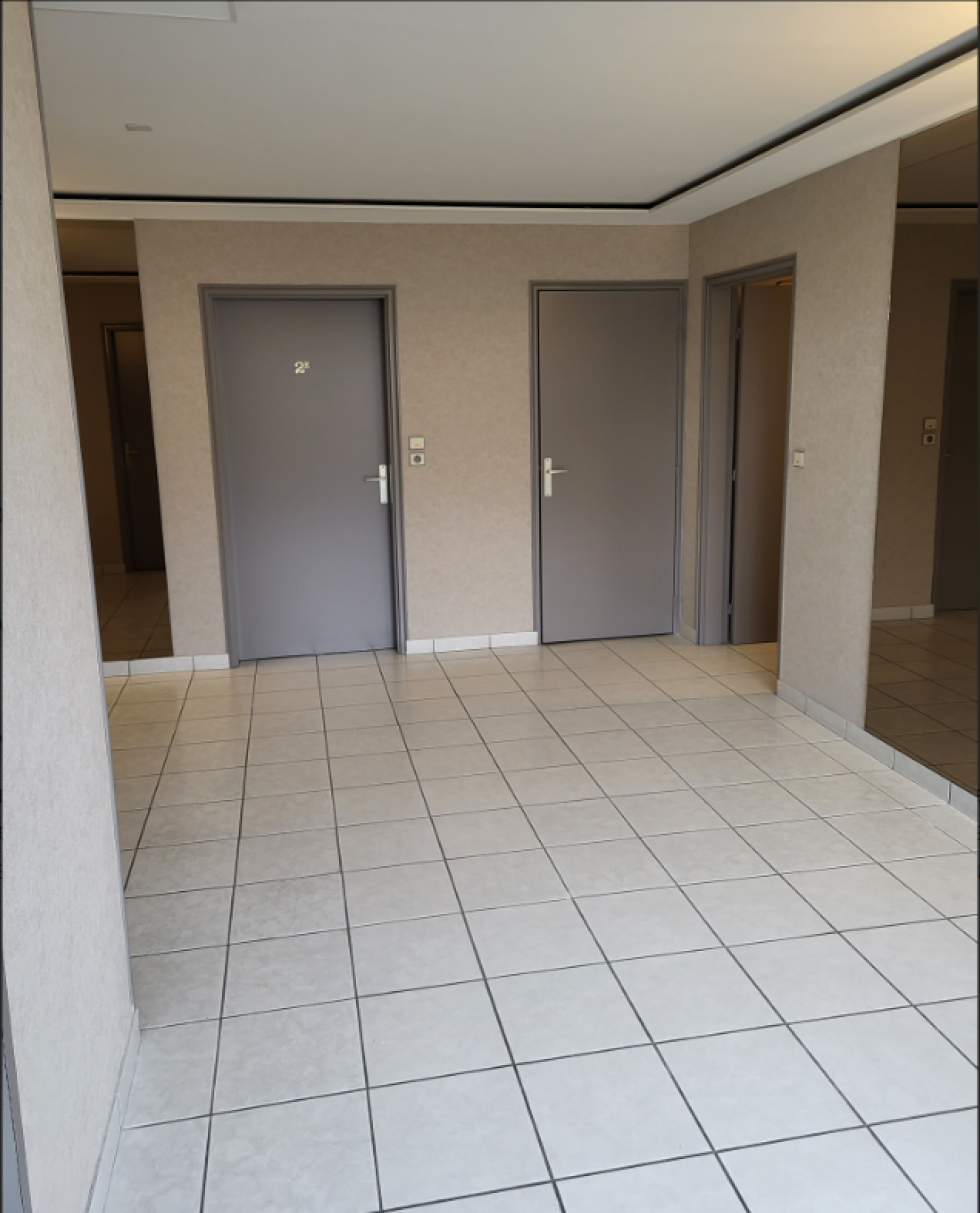 Pose de revêtement mural intissé Vinyle ERP