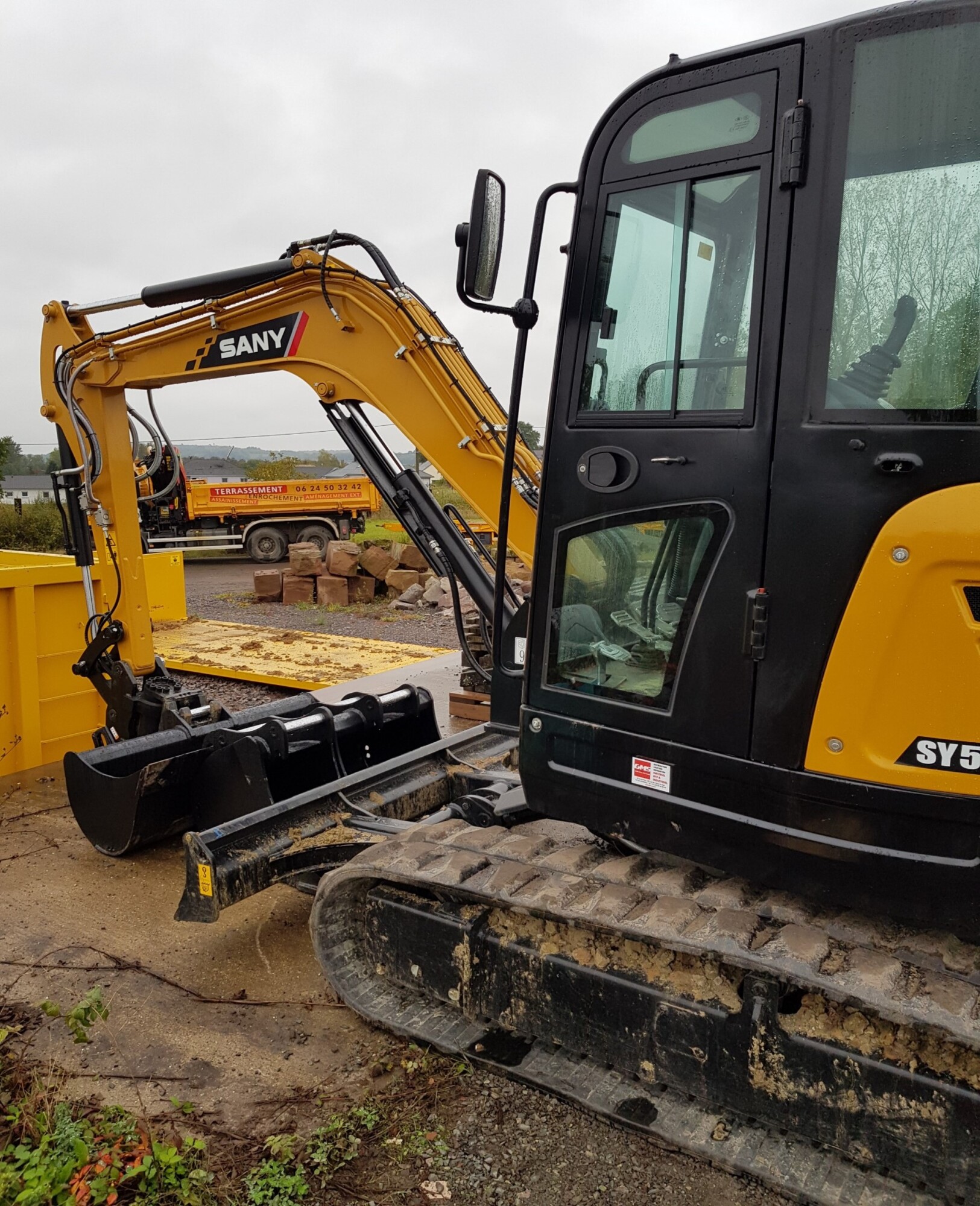 Location mini pelle 5,5T Sany SY50