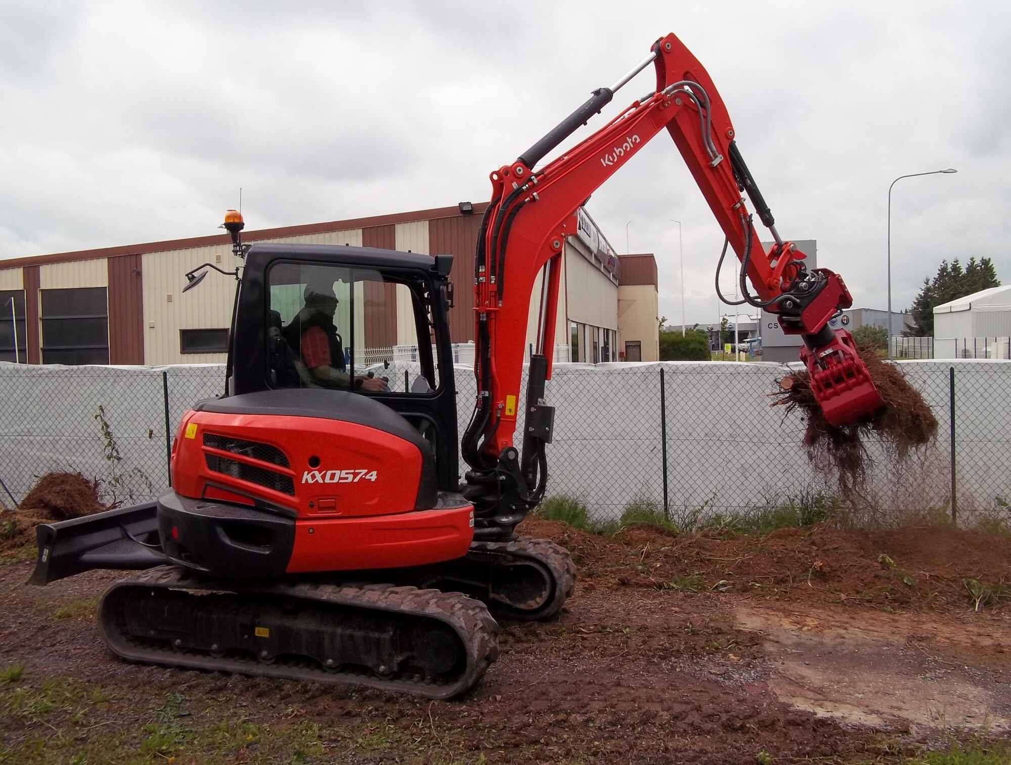 Location mini pelle 6T Kubota KX057