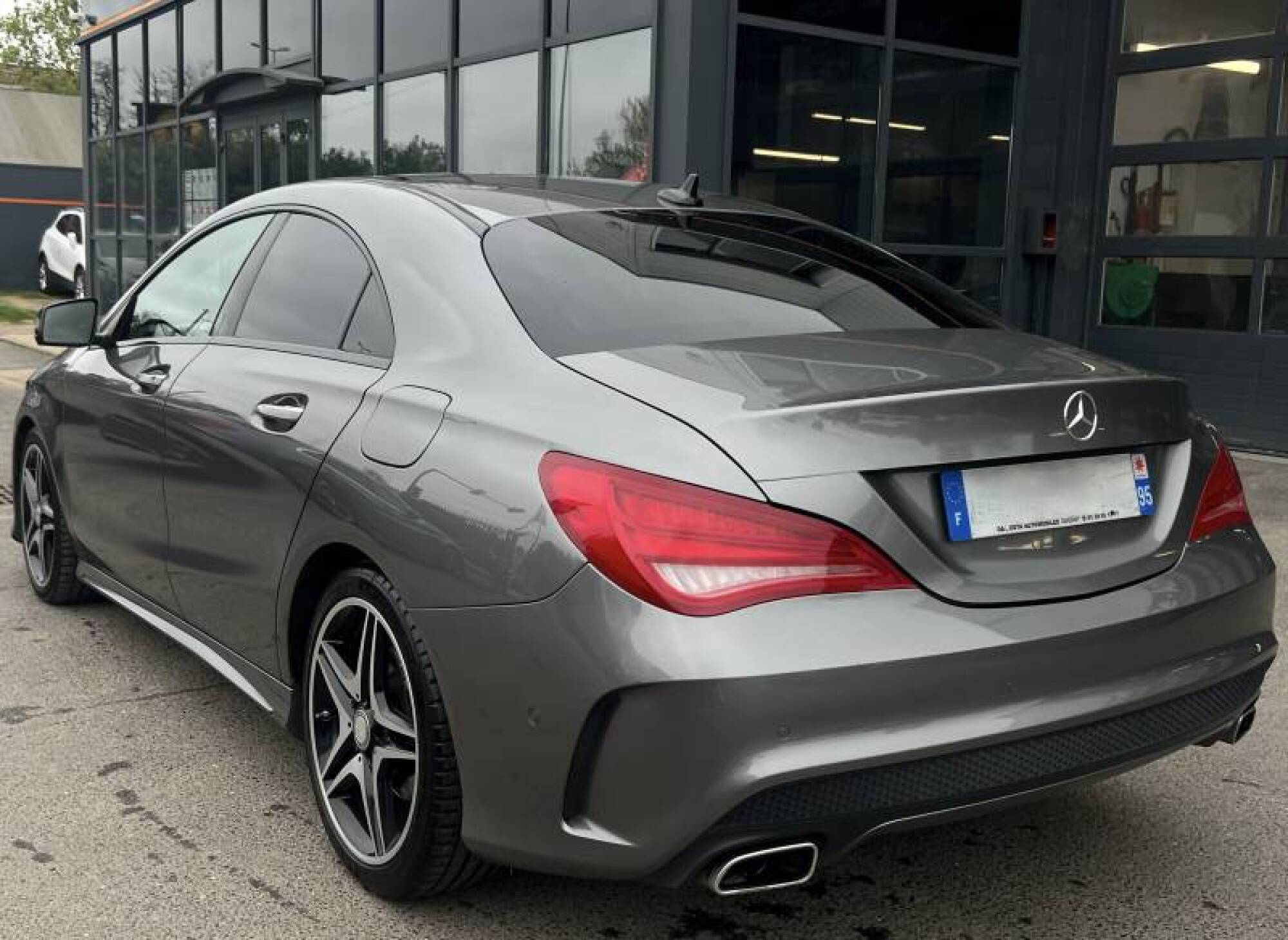 MERCEDES CLA 220 FASCINATION BVA7 2.2 177 CV AMG