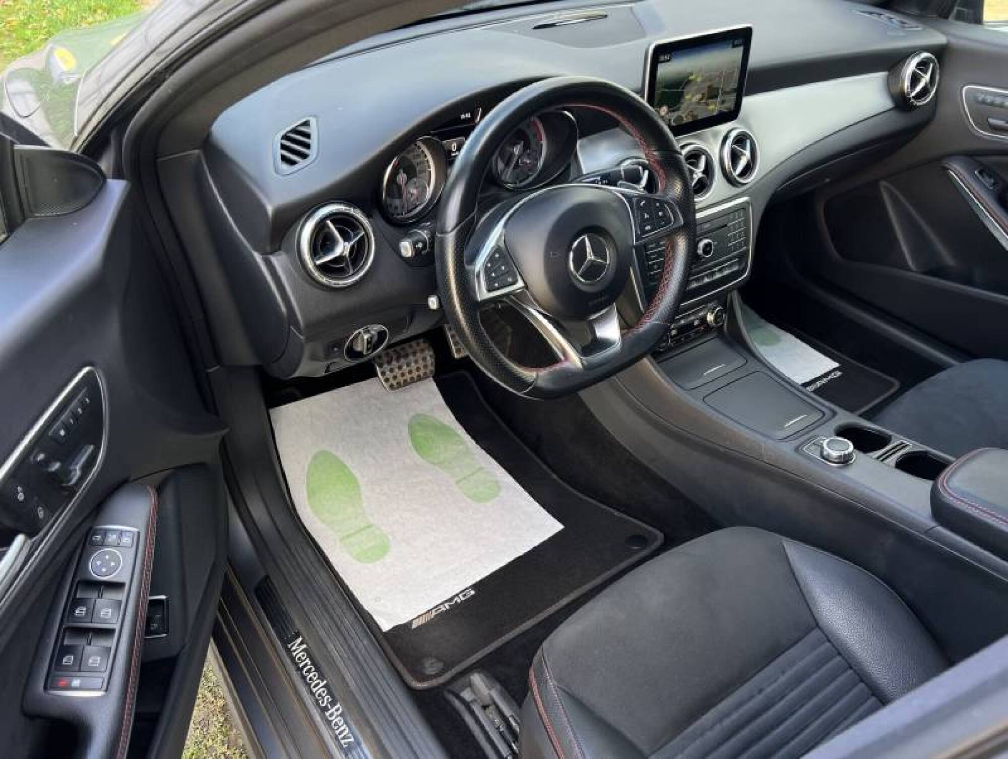 MERCEDES CLA 220 FASCINATION BVA7 2.2 177 CV AMG