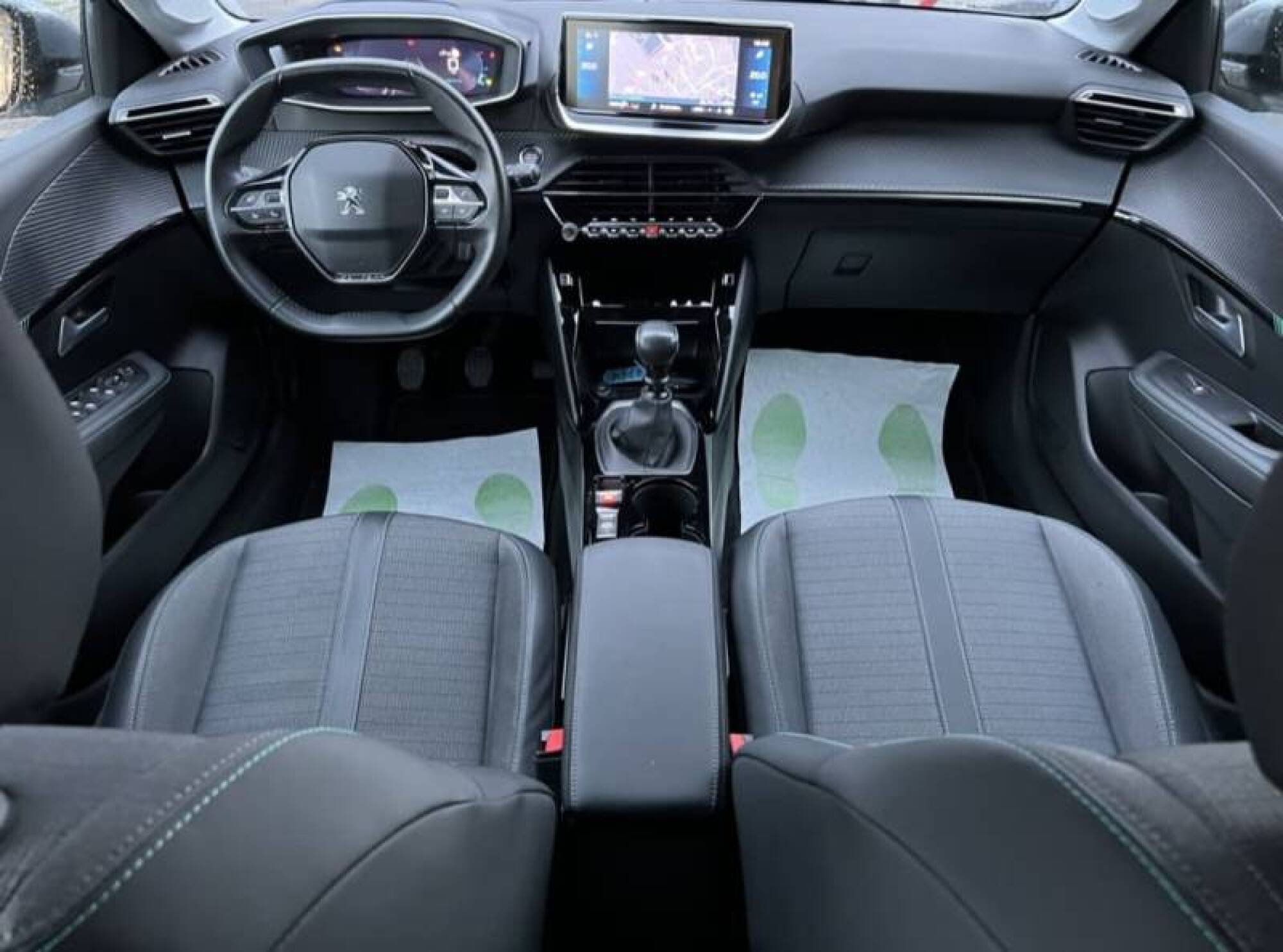 PEUGEOT 208 II 2EME GÉNÉRATION 1.2 100 CV