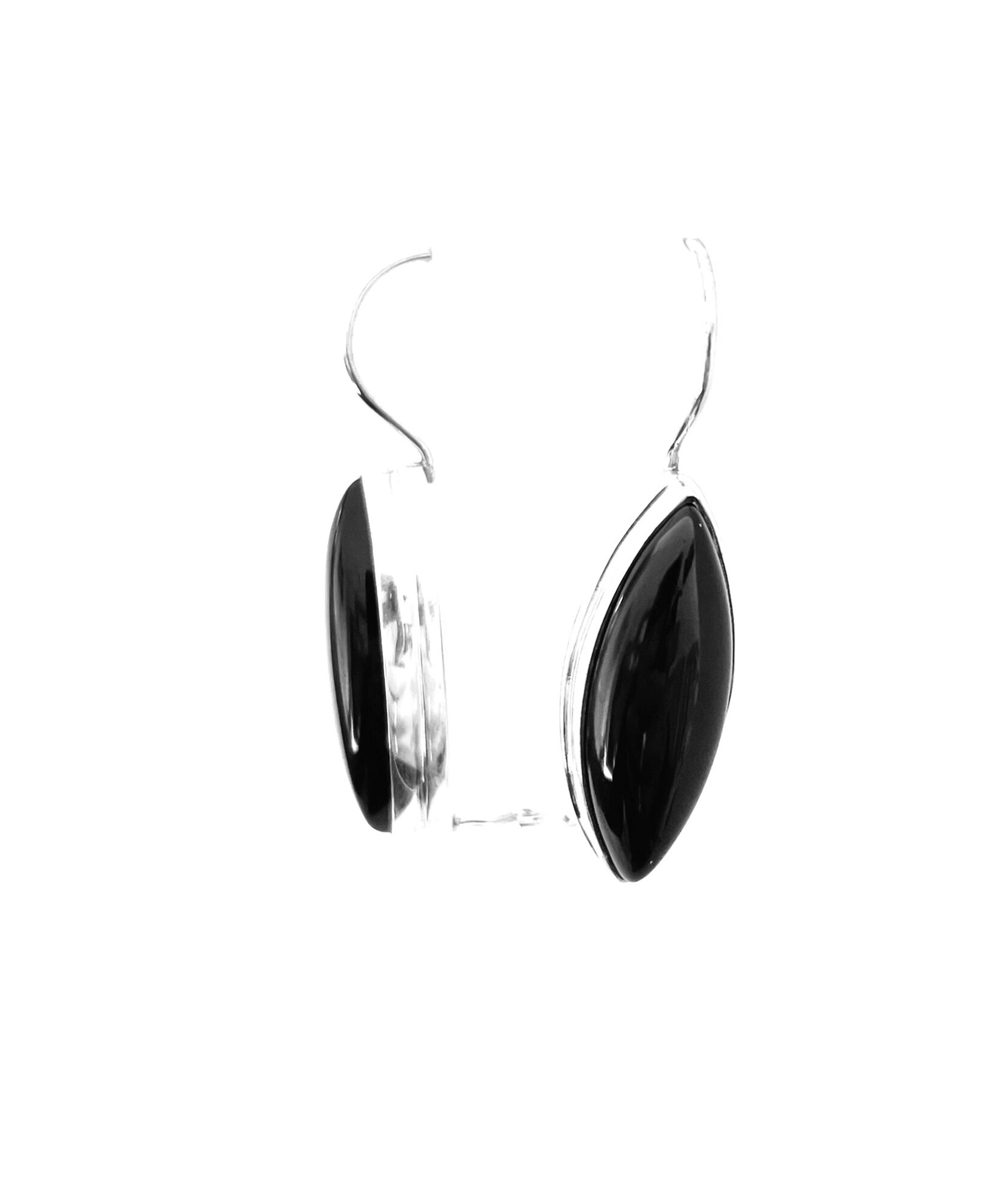 Boucles d'oreille amande agate noire