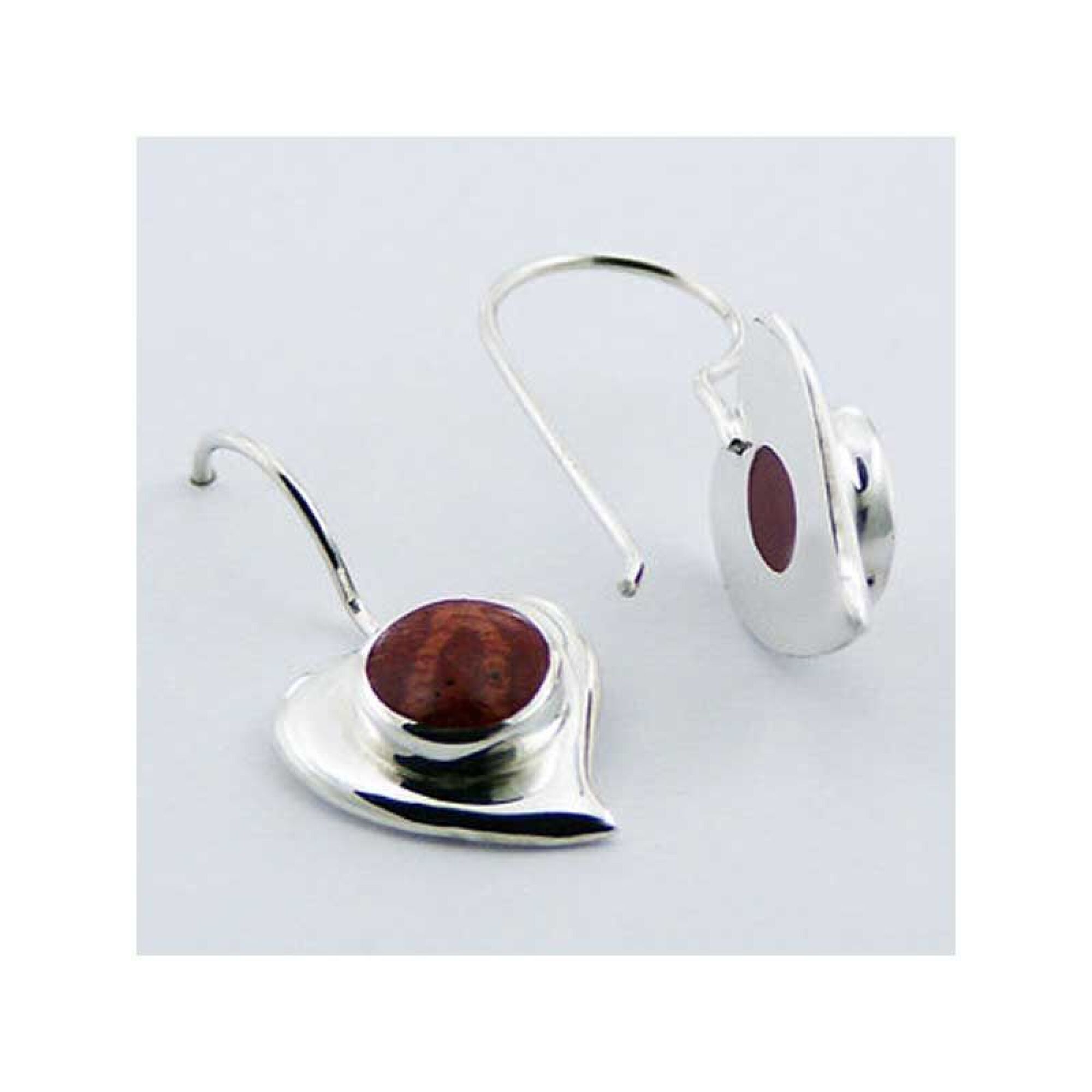 Boucles d'oreille coeur gorgone