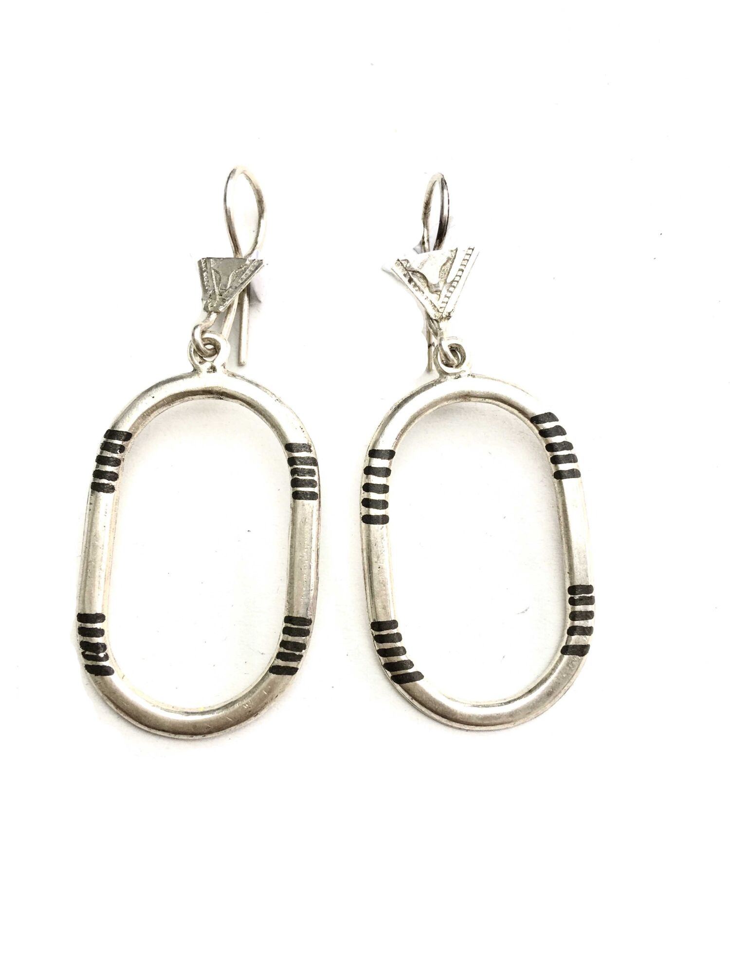 Boucles d'oreille touareg en argent ovale