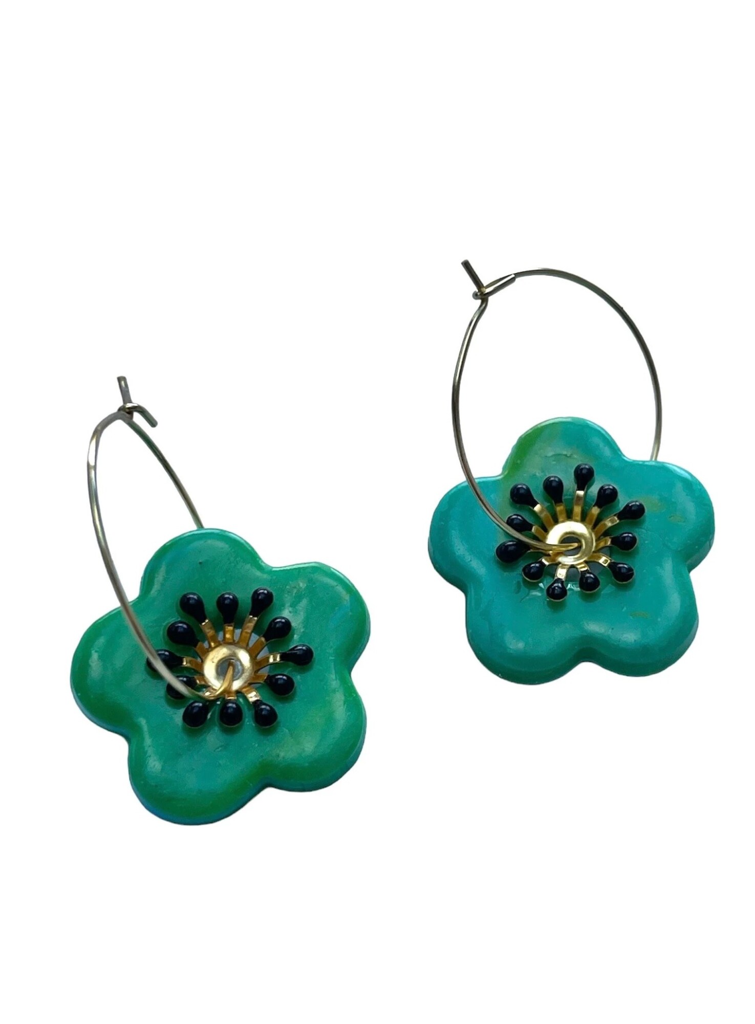 Boucles d'oreilles, créoles fleur verte - Modèle fait main