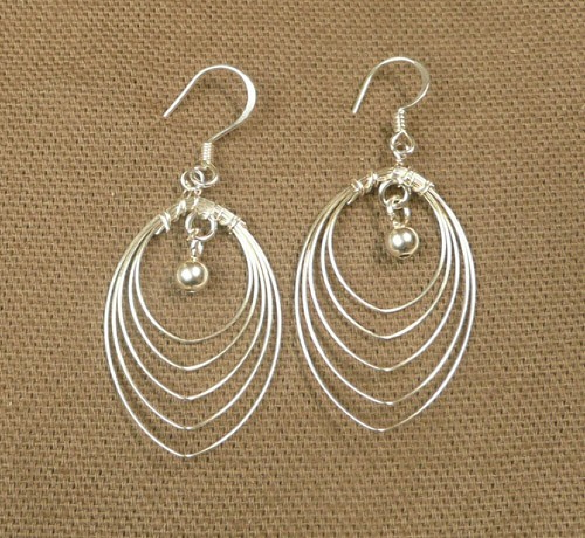 Boucles d'oreilles en argent forme amande